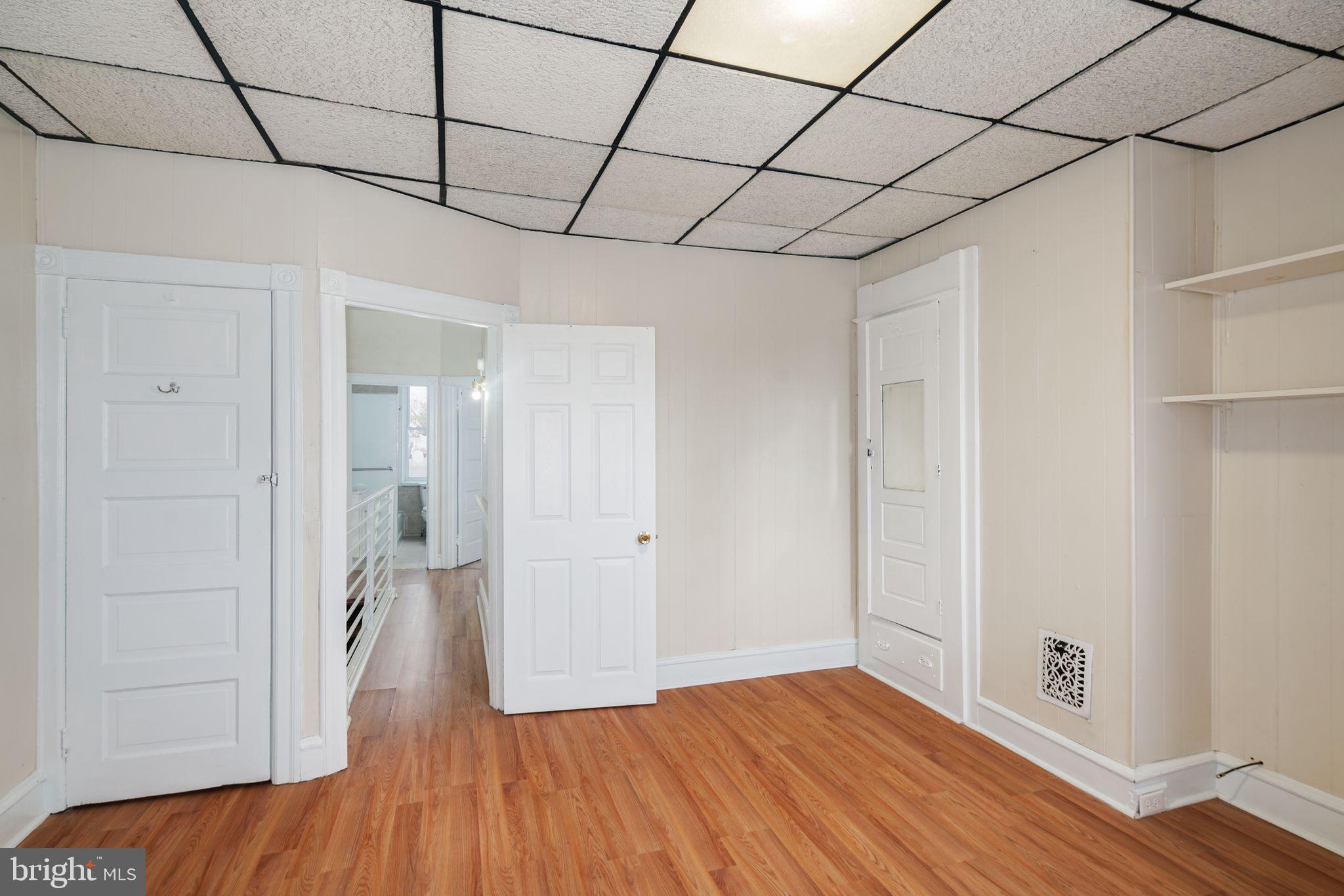 PHILADELPHIA (WEST) - Residential Lease