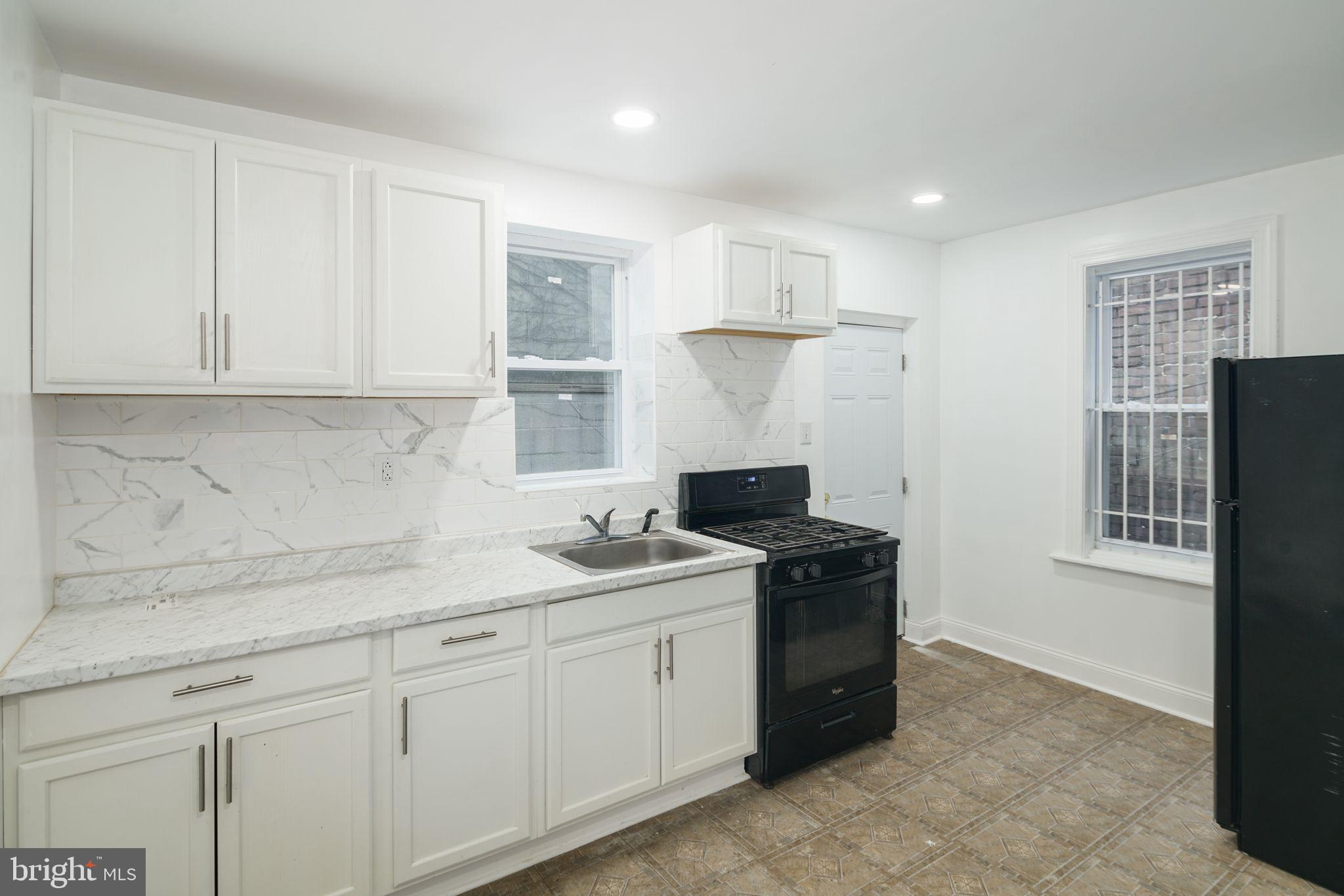 PHILADELPHIA (WEST) - Residential Lease