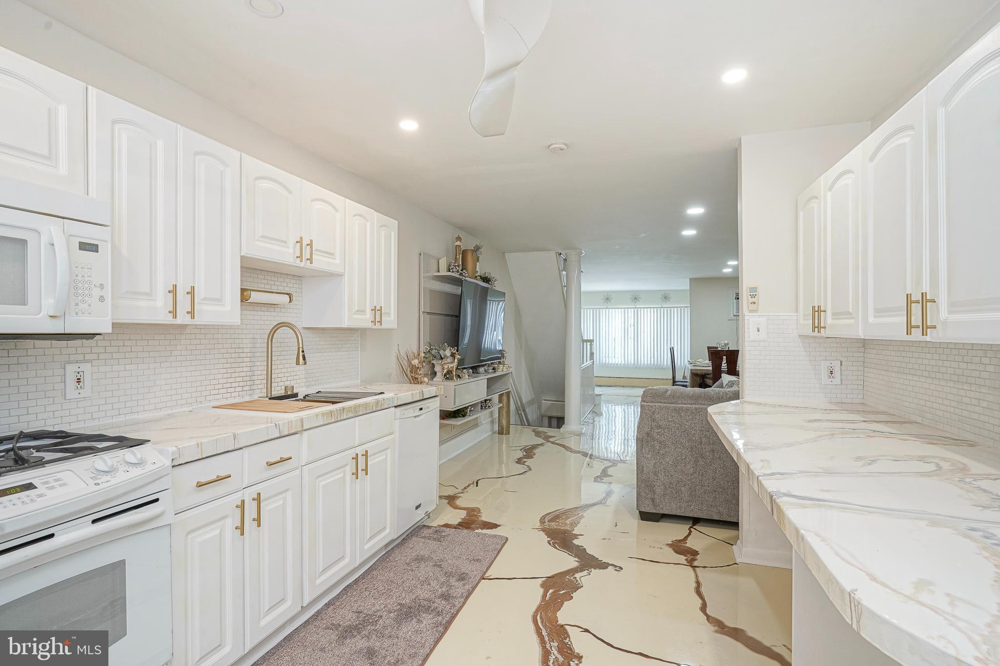 PHILADELPHIA (SOUTH) - Residential