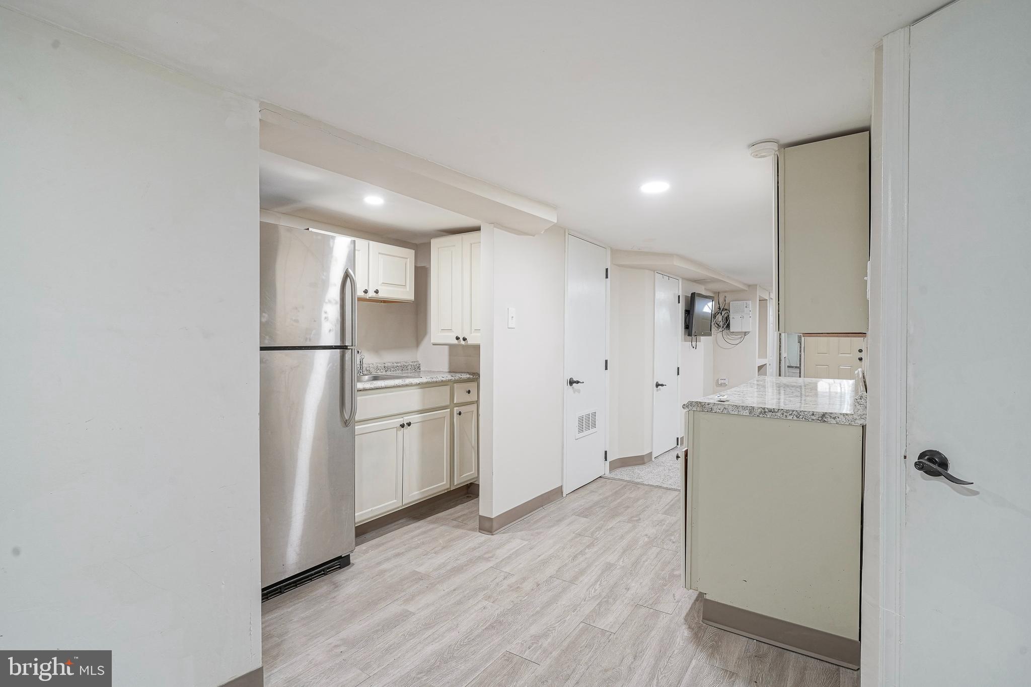 PHILADELPHIA (SOUTH) - Residential