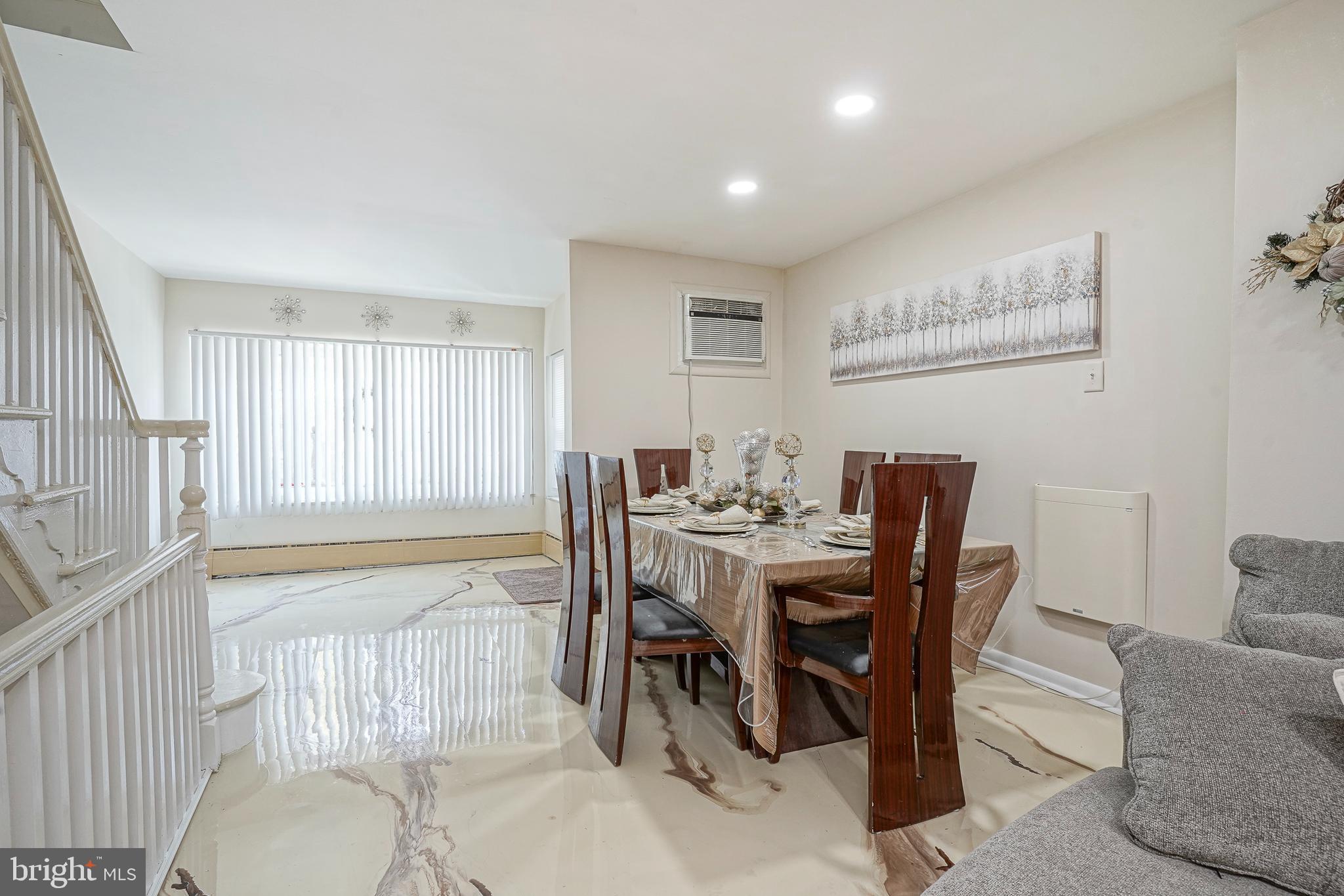 PHILADELPHIA (SOUTH) - Residential