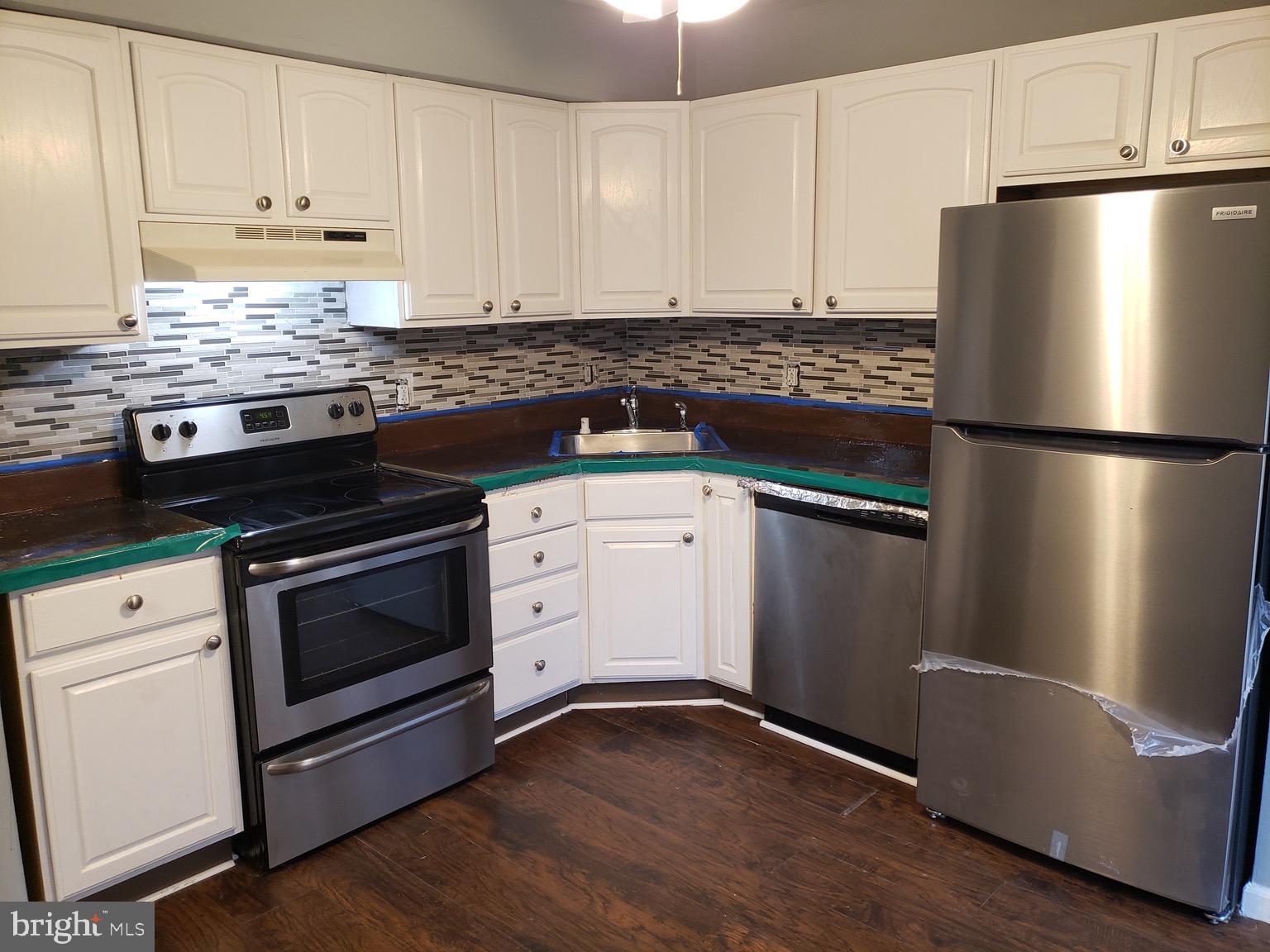 THE CEDARS - Residential Lease