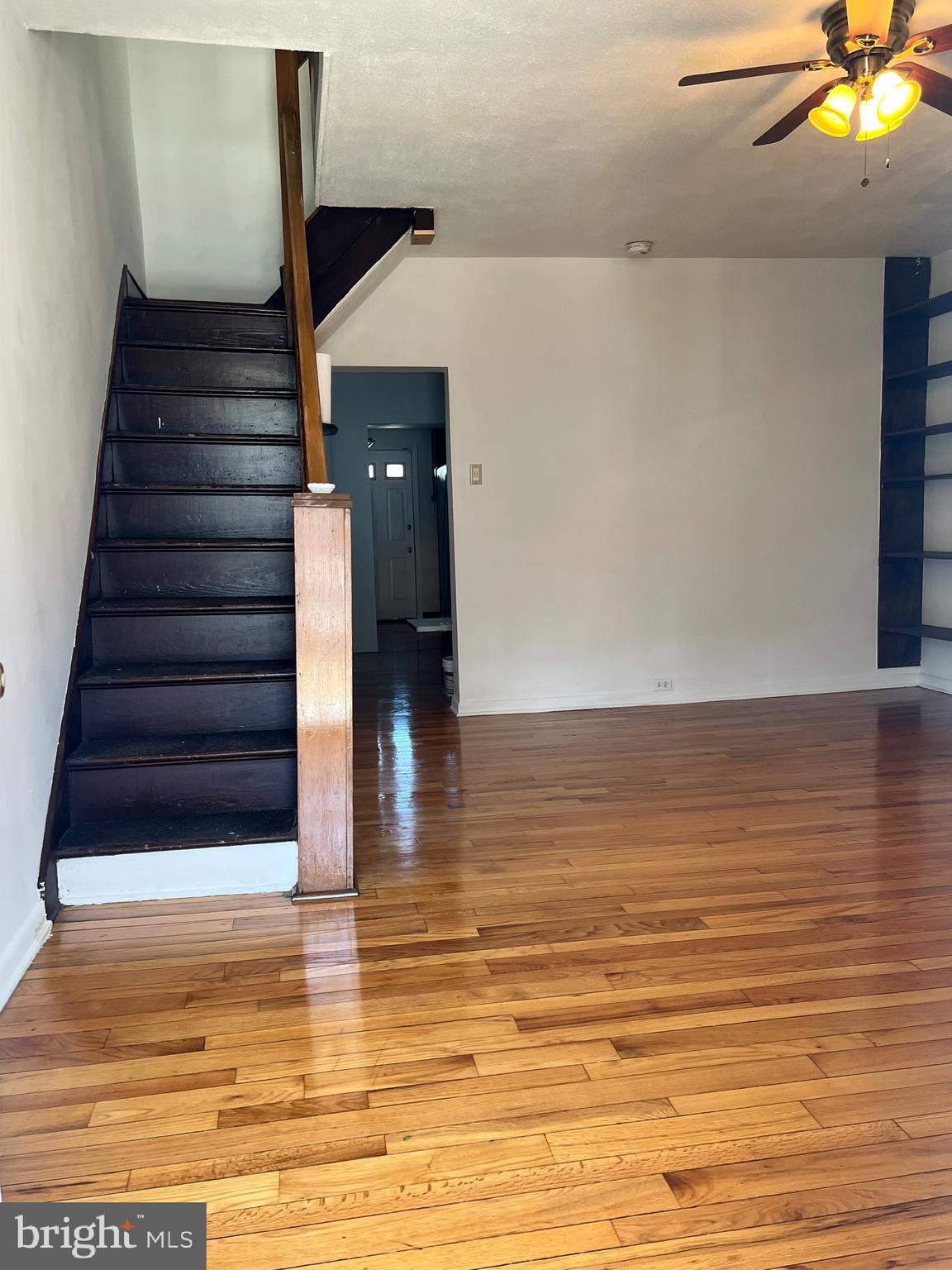 833 E 17TH STREET