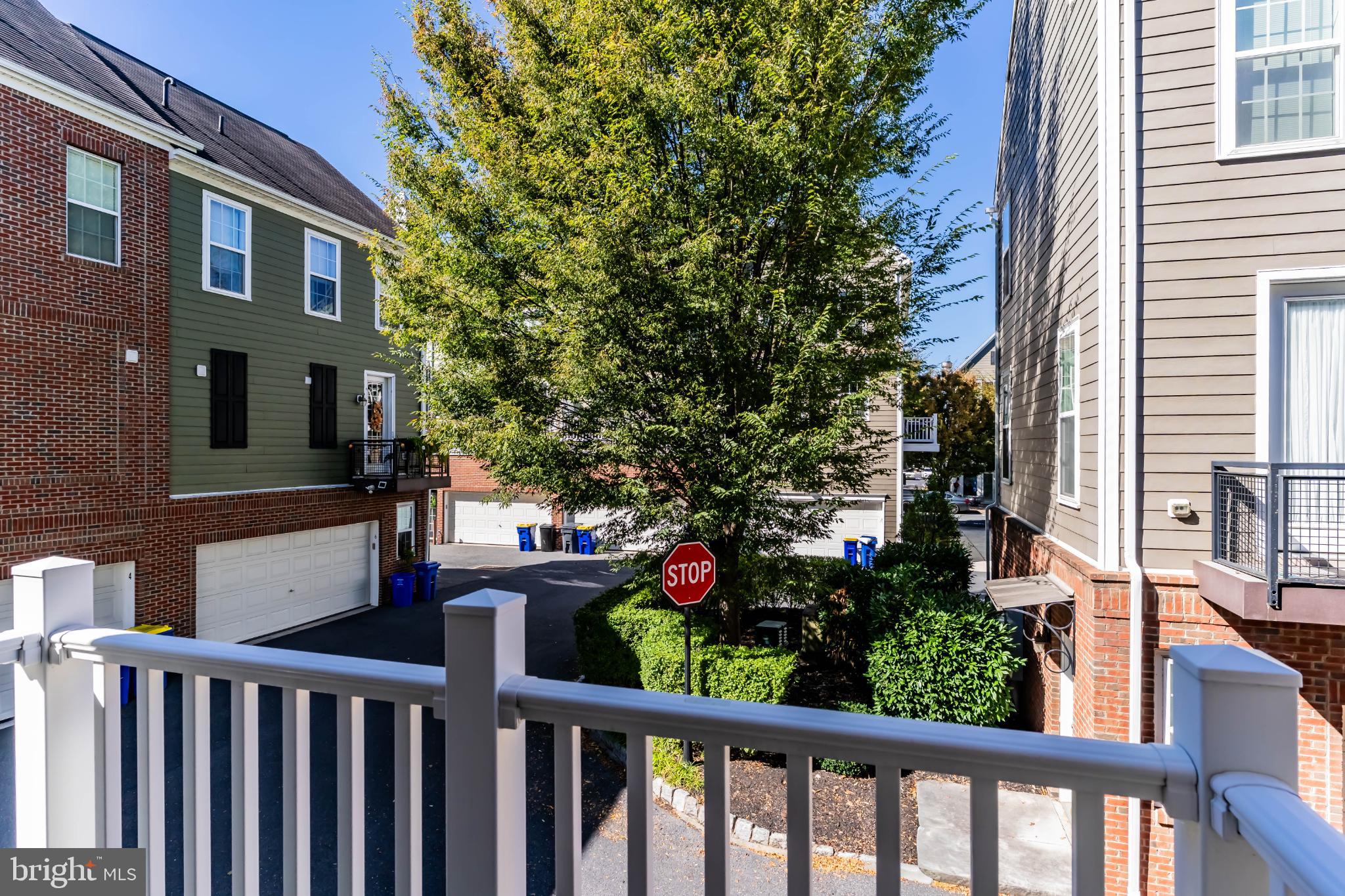 WALDEN - Residential