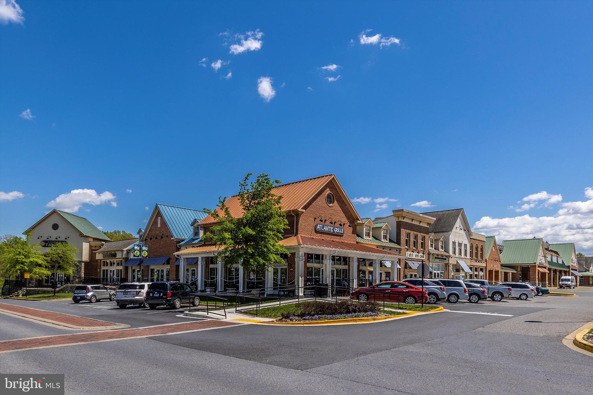 VILLAGES OF URBANA - Residential Lease