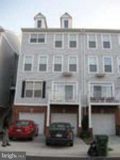 COPPERMINE CROSSING - Residential Lease