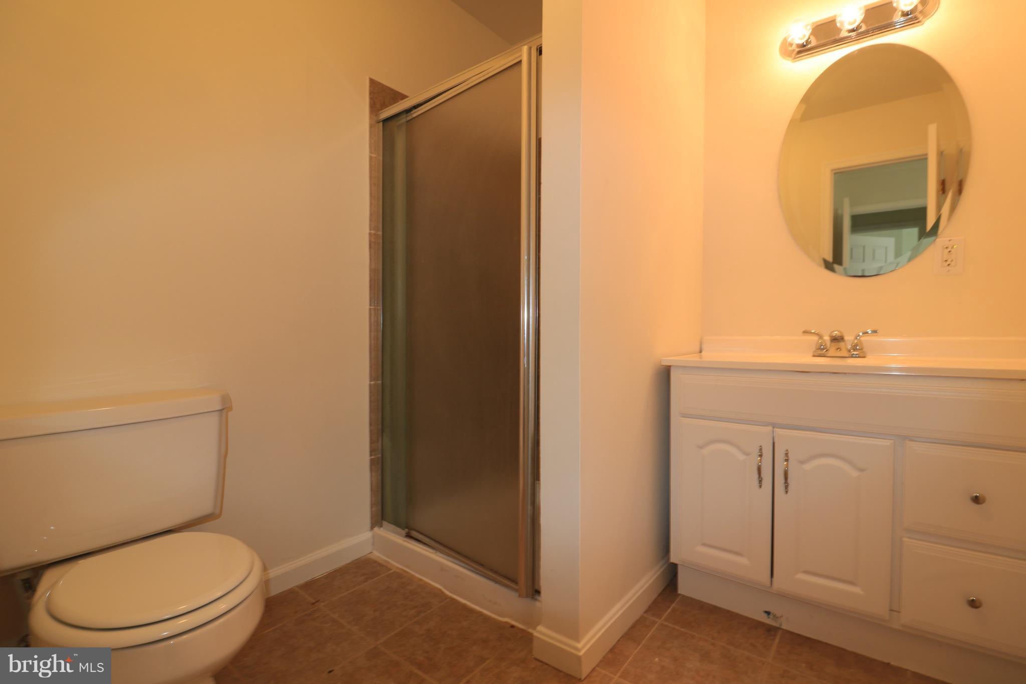 NEWPORT ESTATES - Residential Lease
