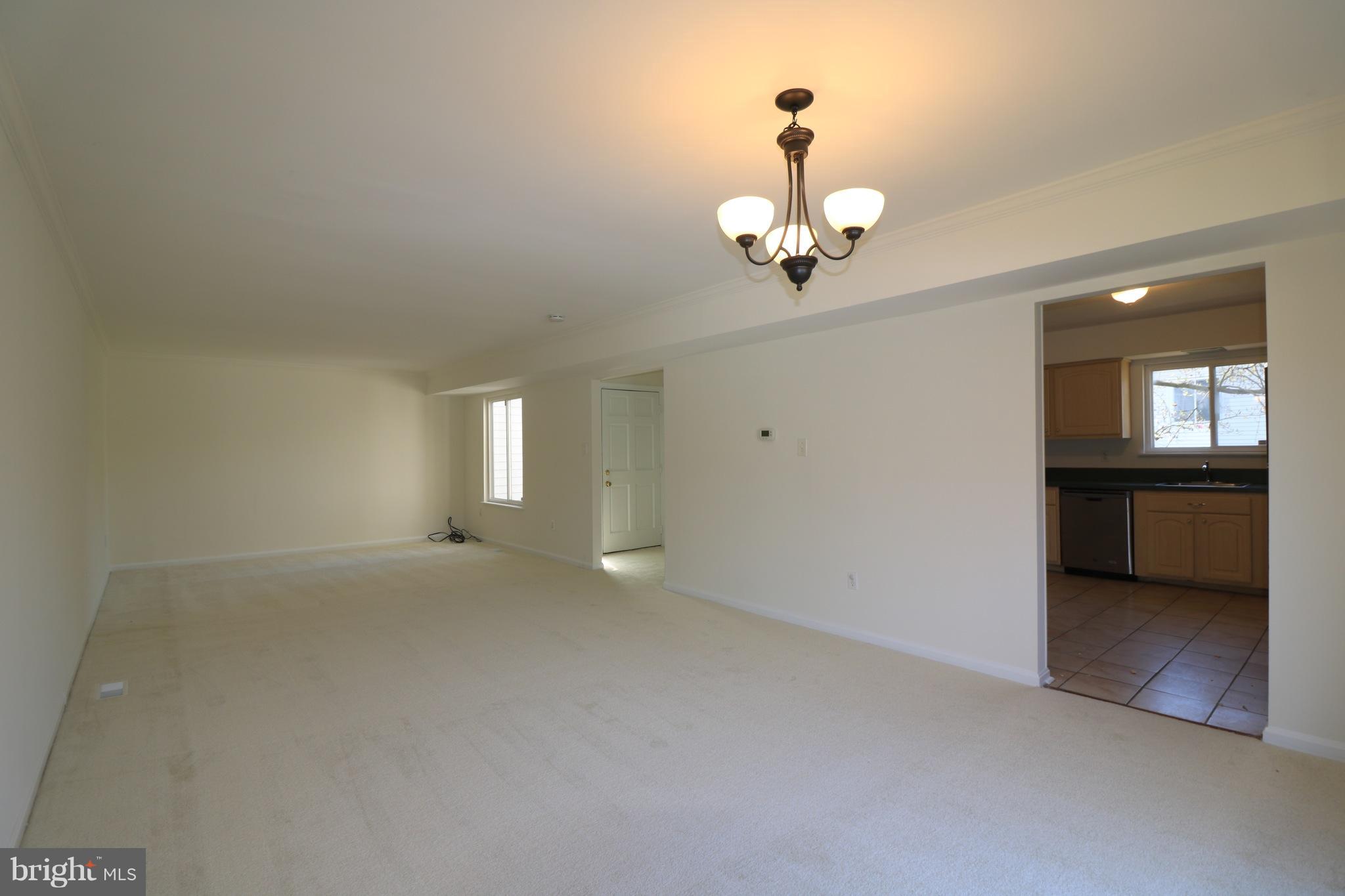 NEWPORT ESTATES - Residential Lease