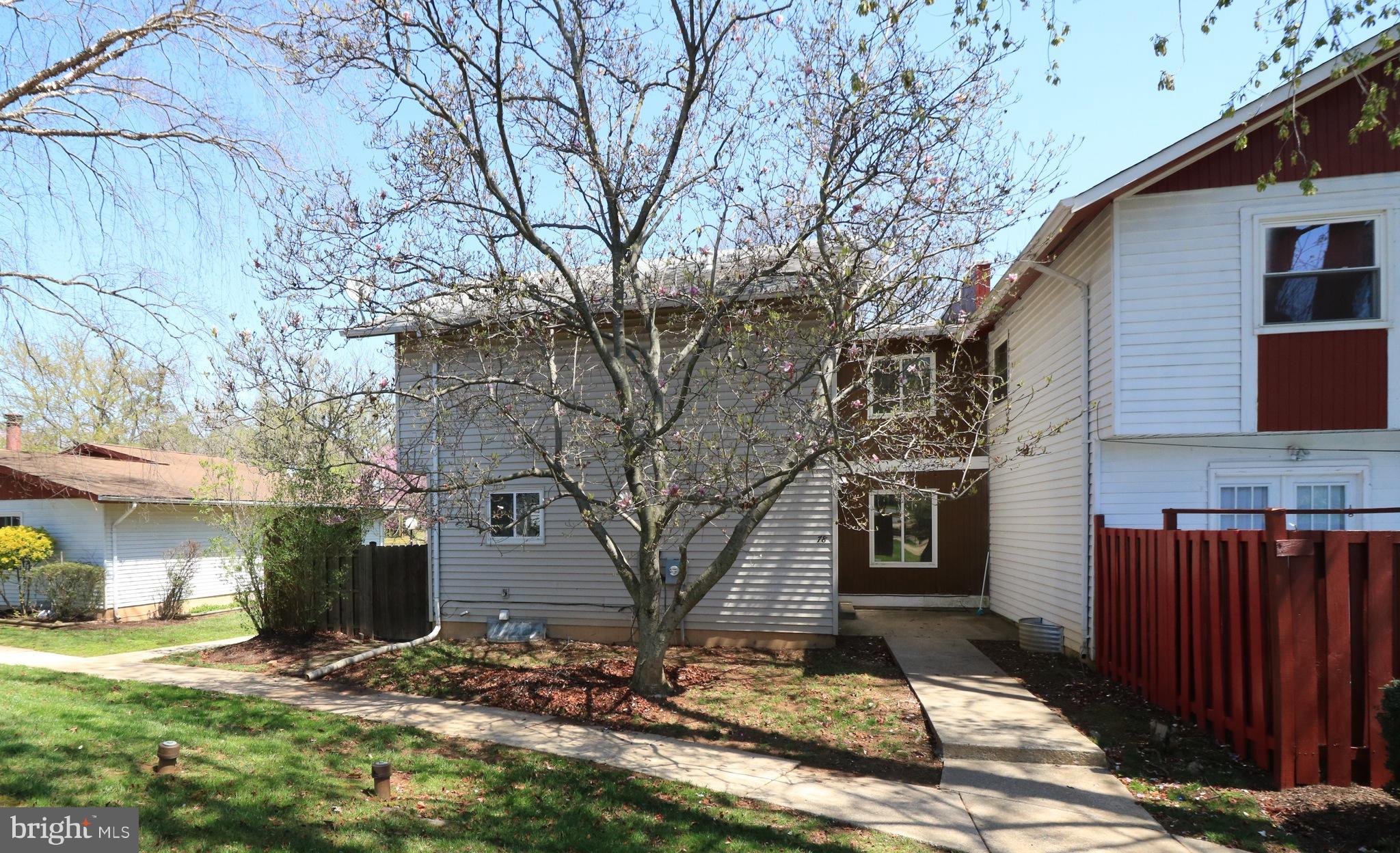 NEWPORT ESTATES - Residential Lease