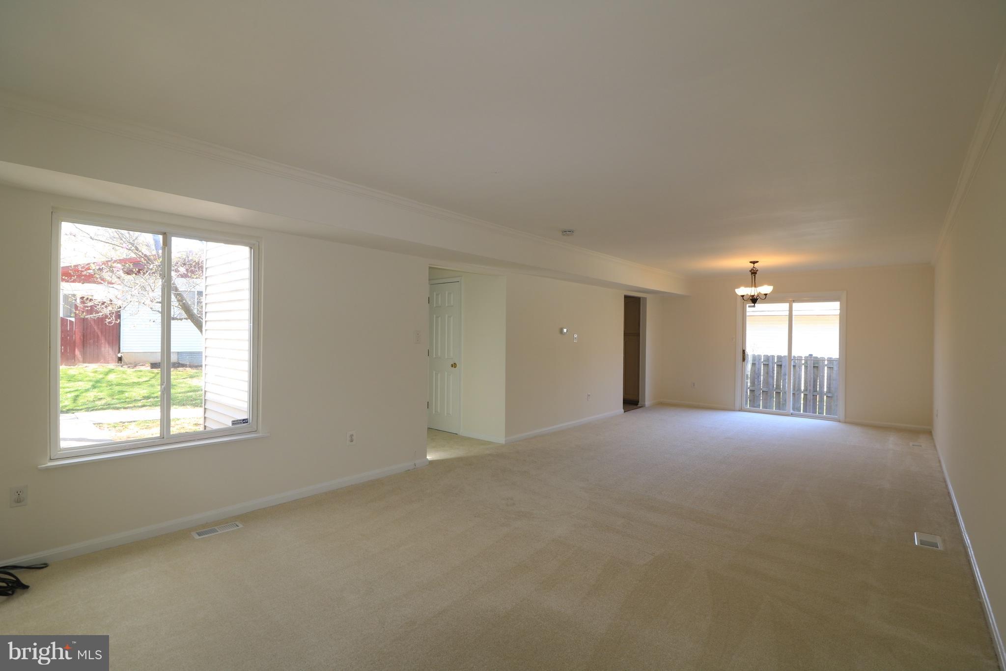 NEWPORT ESTATES - Residential Lease