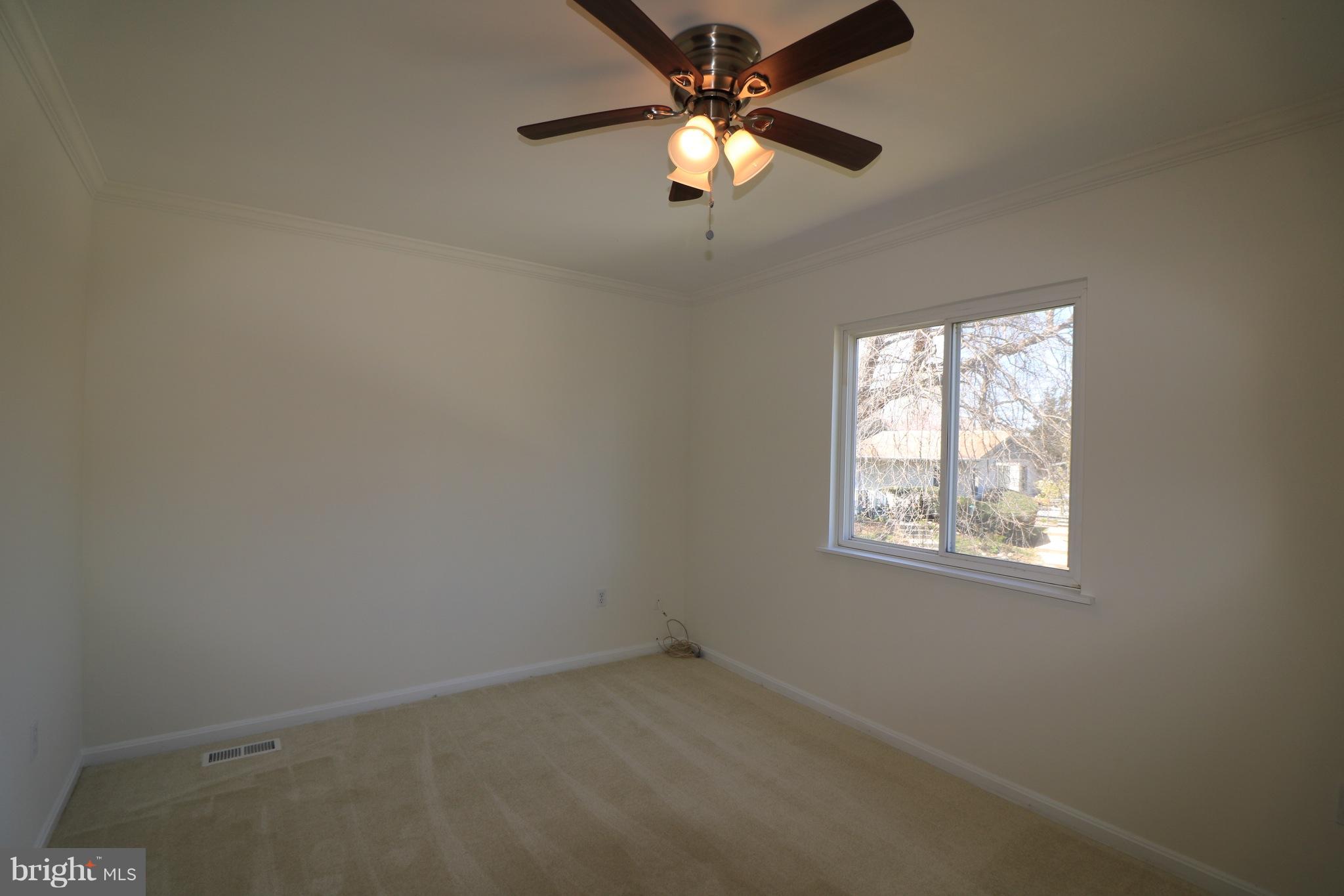 NEWPORT ESTATES - Residential Lease