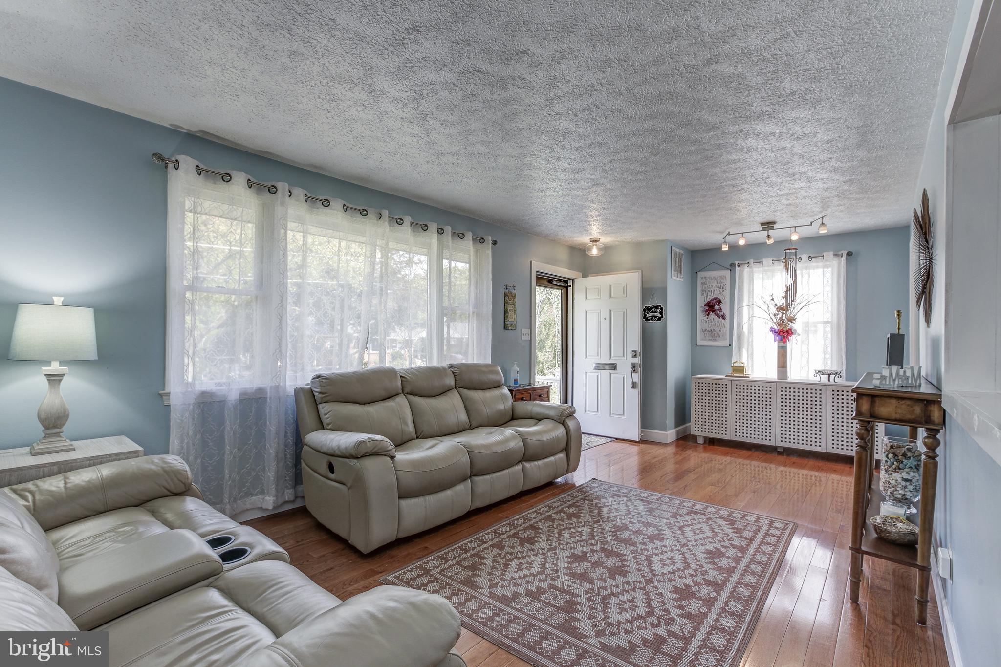 SILVER ROCK - Residential