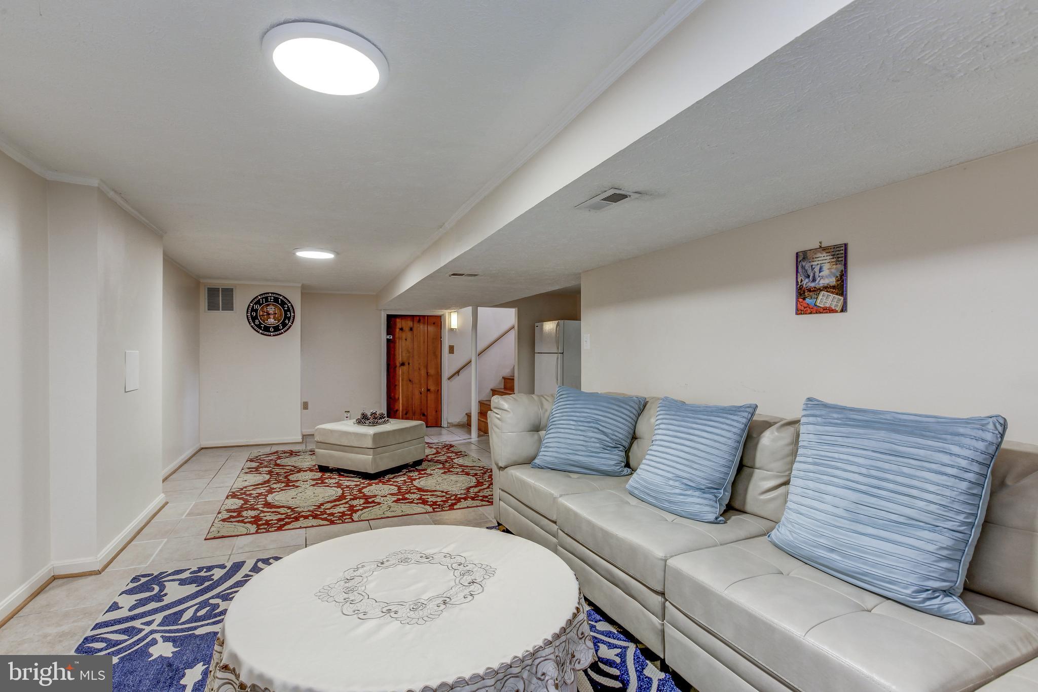 SILVER ROCK - Residential