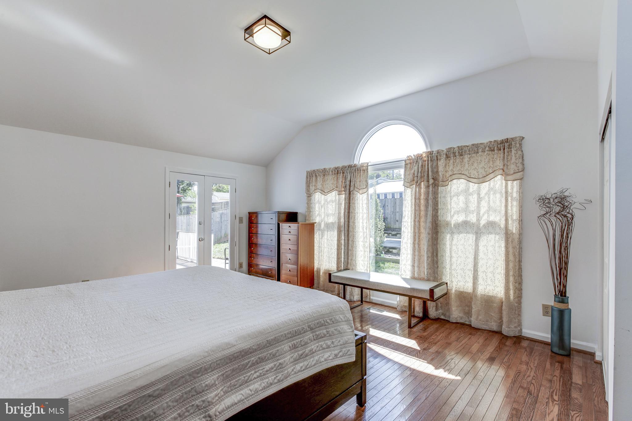 SILVER ROCK - Residential