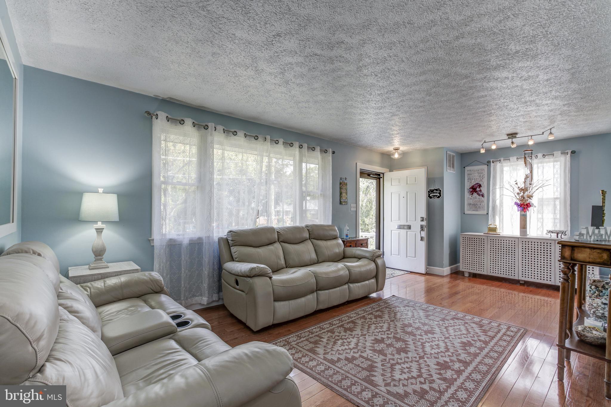 SILVER ROCK - Residential