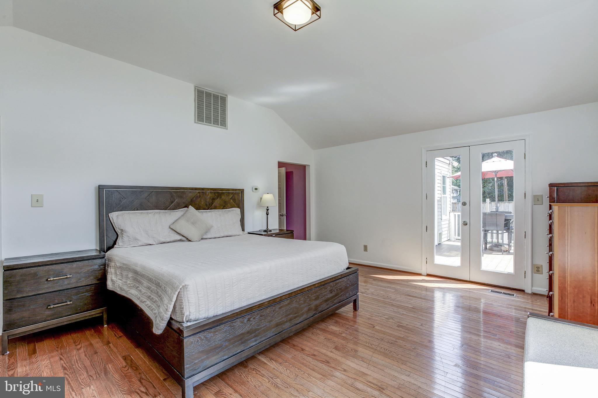 SILVER ROCK - Residential