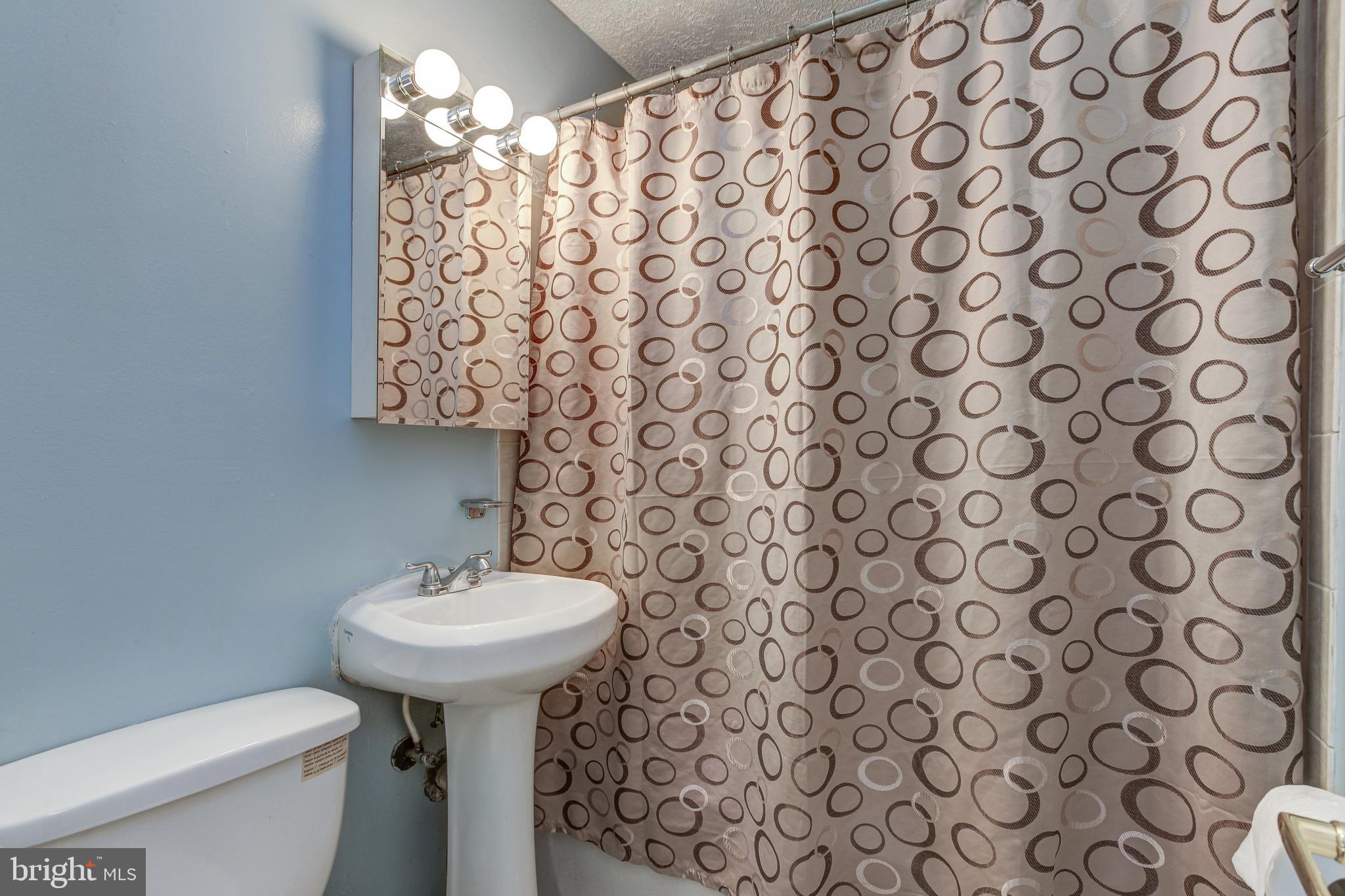 SILVER ROCK - Residential