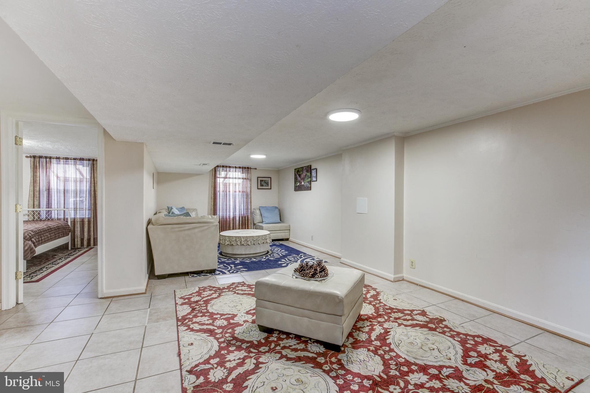 SILVER ROCK - Residential