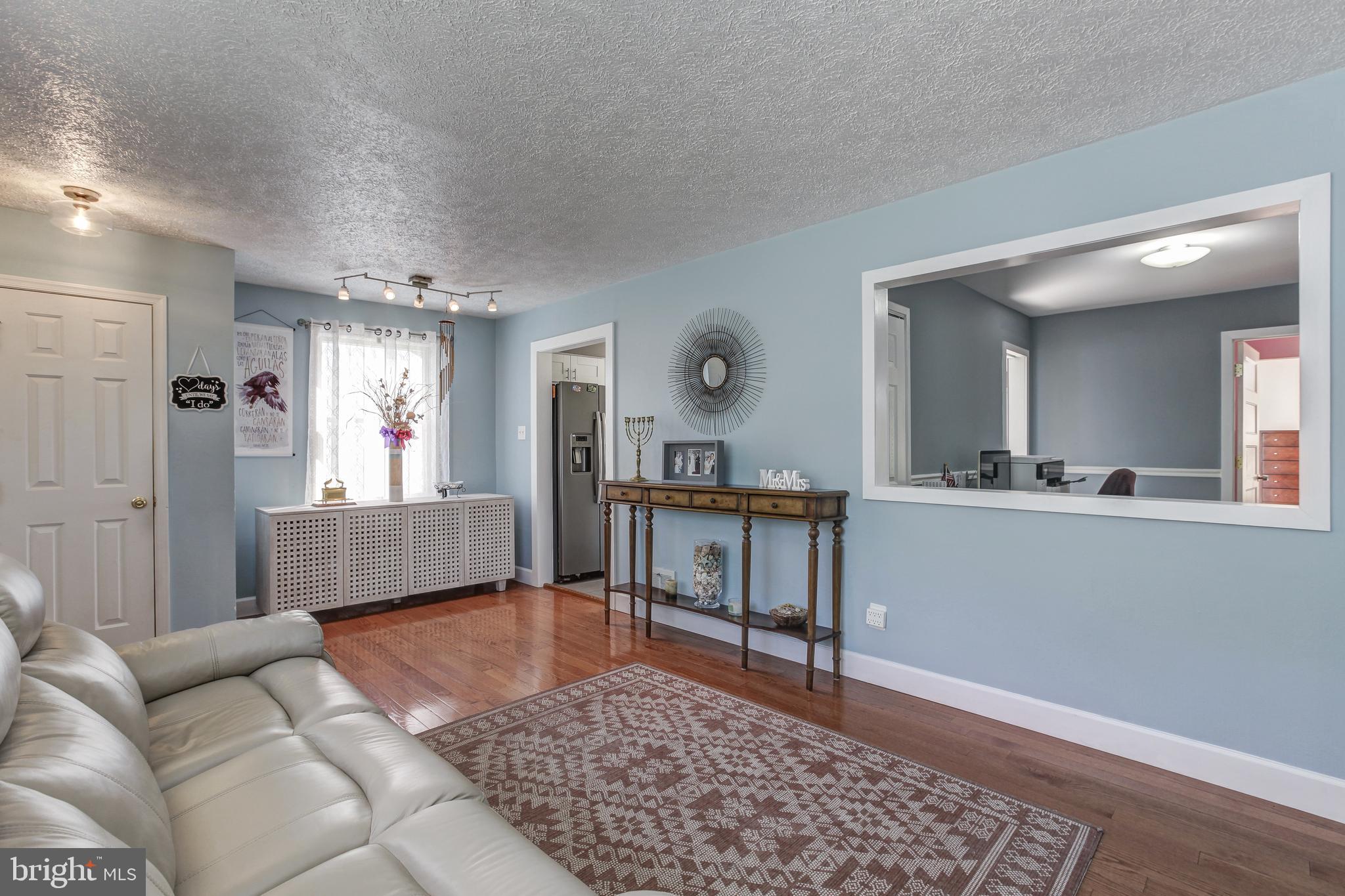 SILVER ROCK - Residential