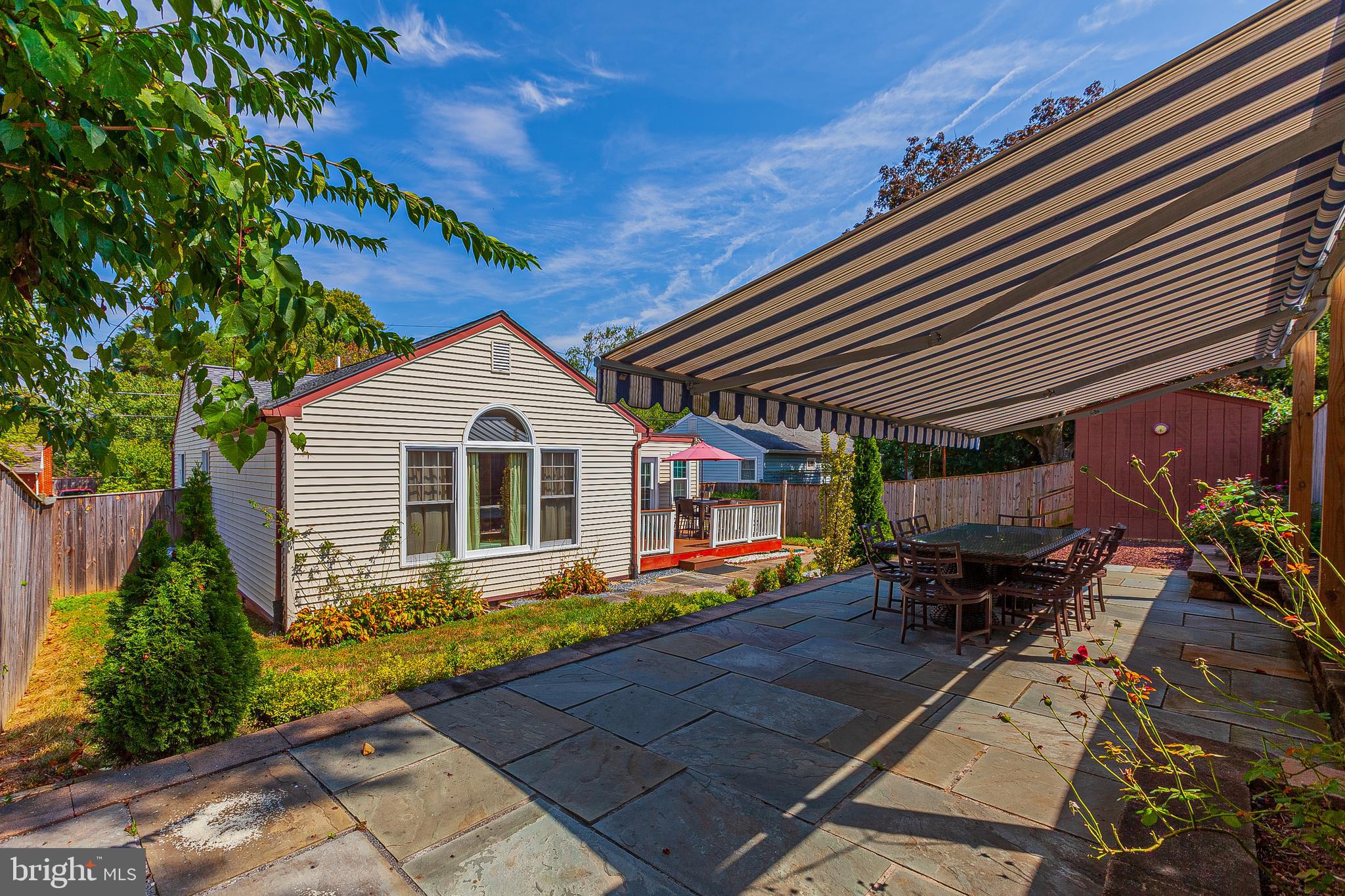 SILVER ROCK - Residential