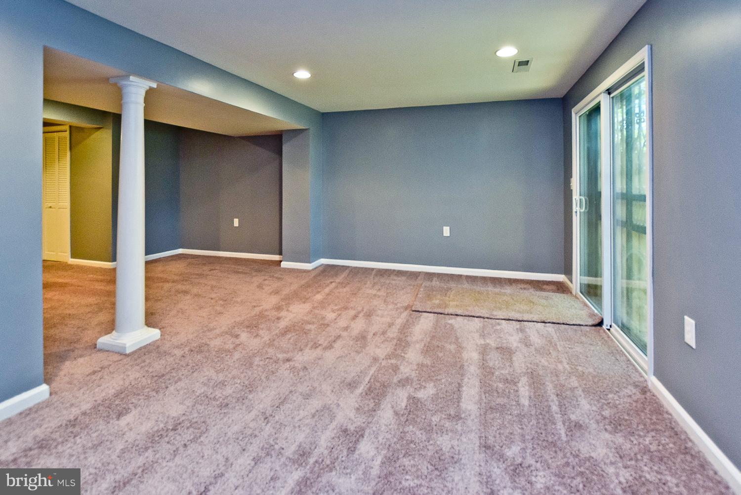 PRINCE PLACE III - Residential