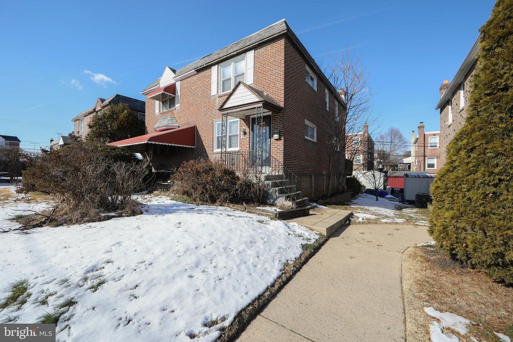 Photo of 939 Fariston Drive, DREXEL HILL, PA 19026 (MLS # PADE2107050)