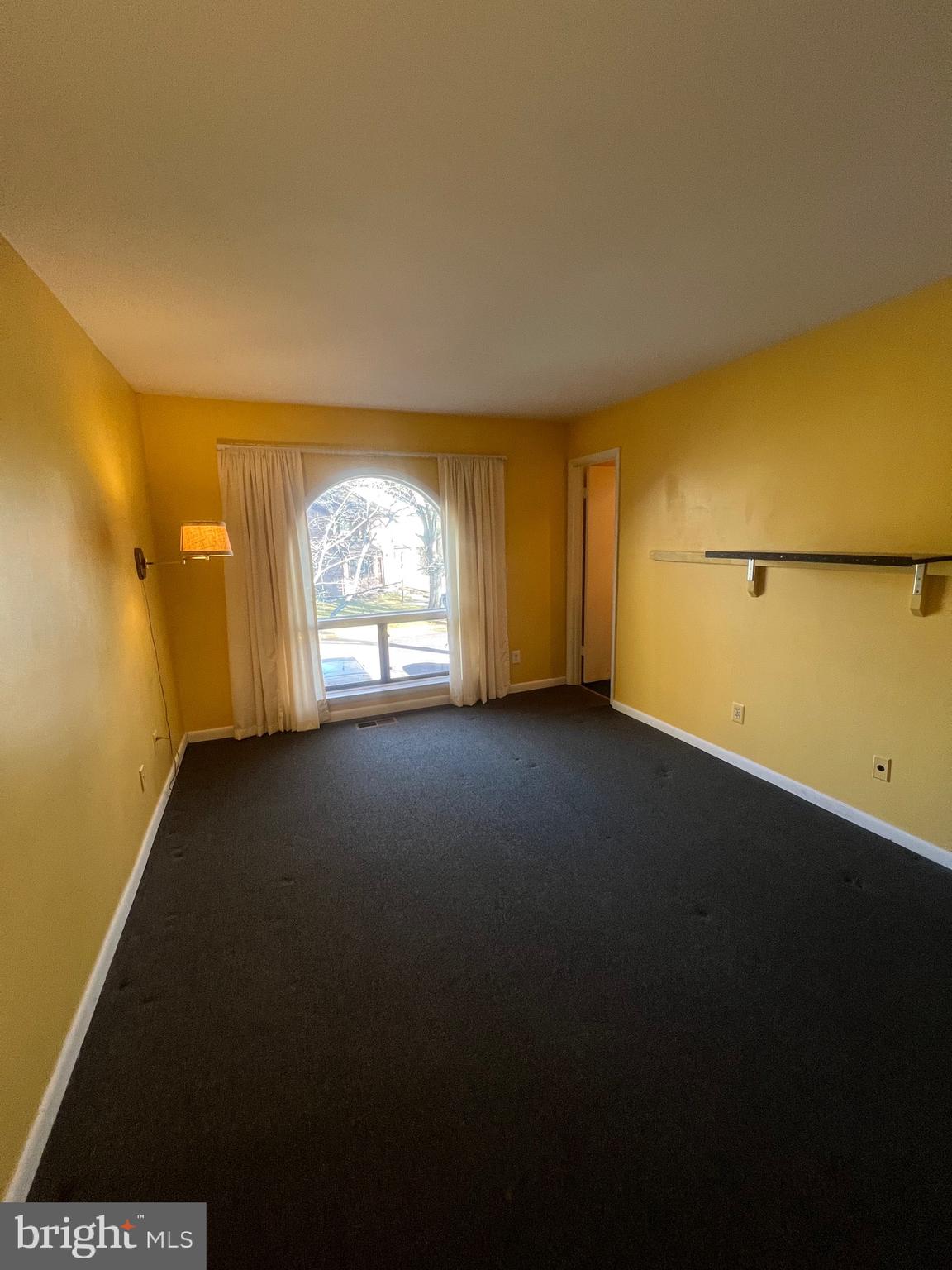 GLEN ORA - Residential