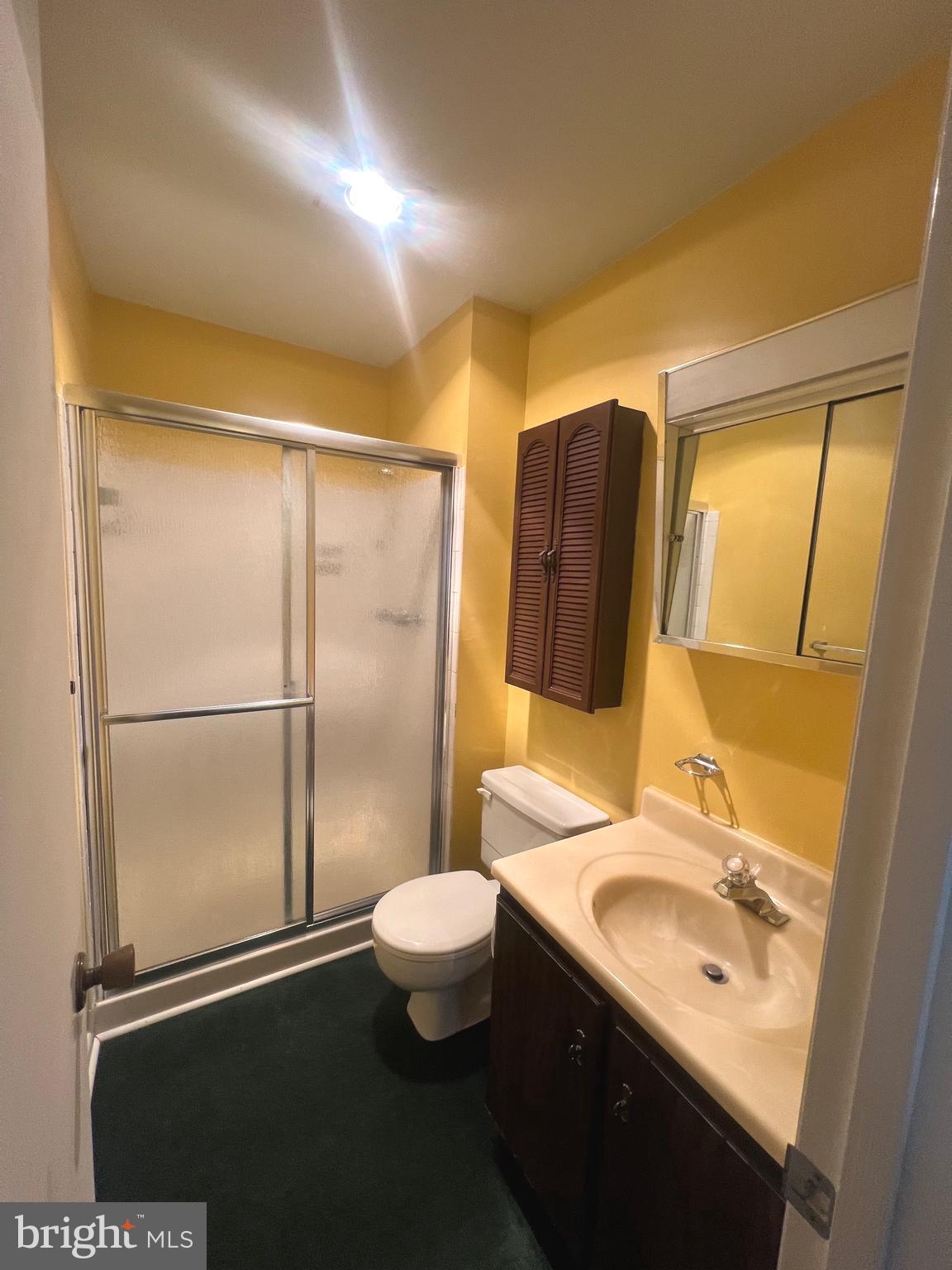 GLEN ORA - Residential