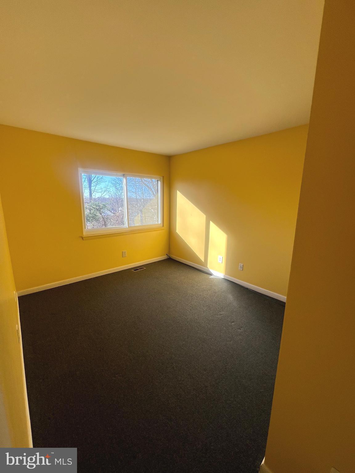 GLEN ORA - Residential