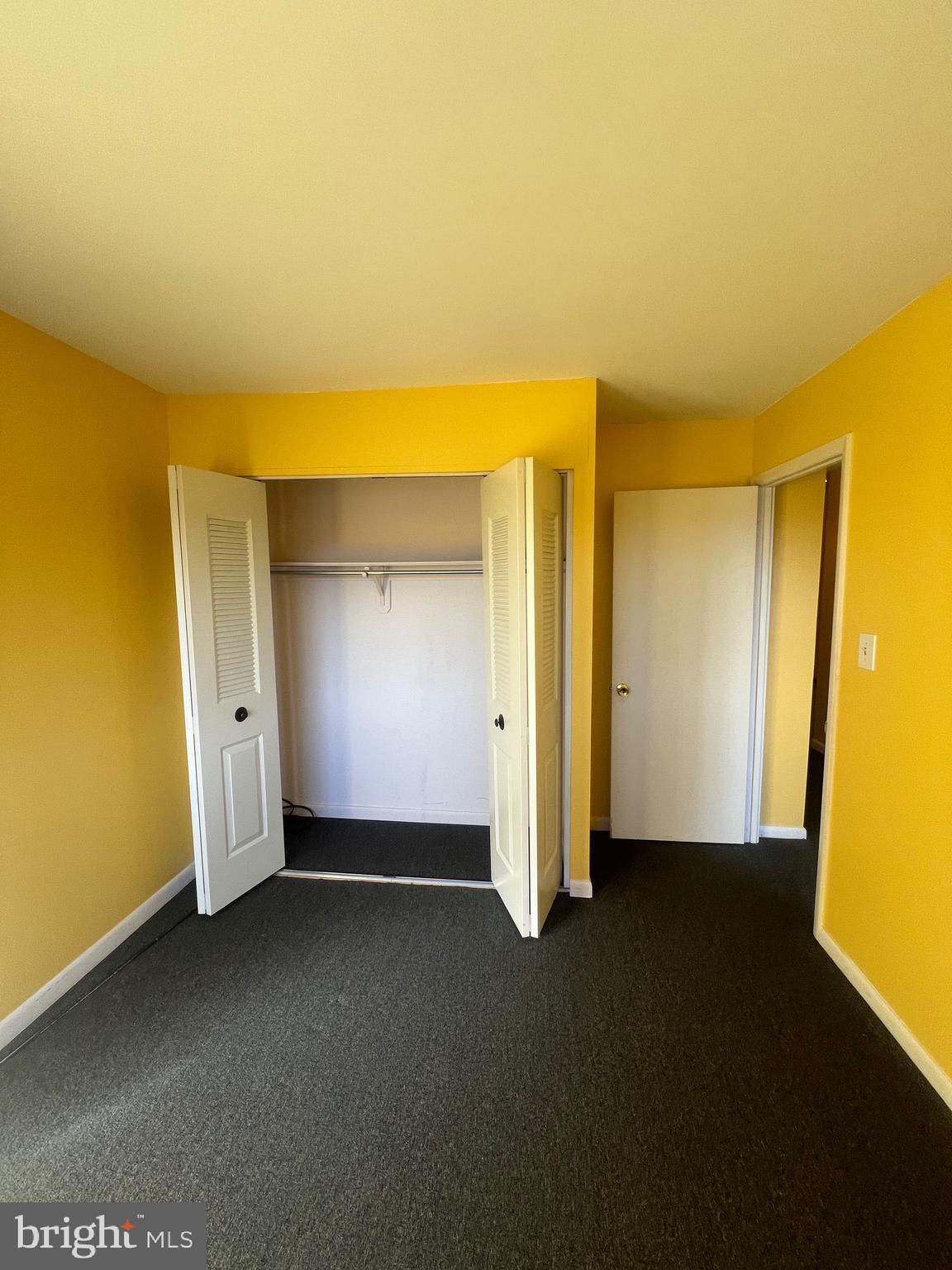 GLEN ORA - Residential