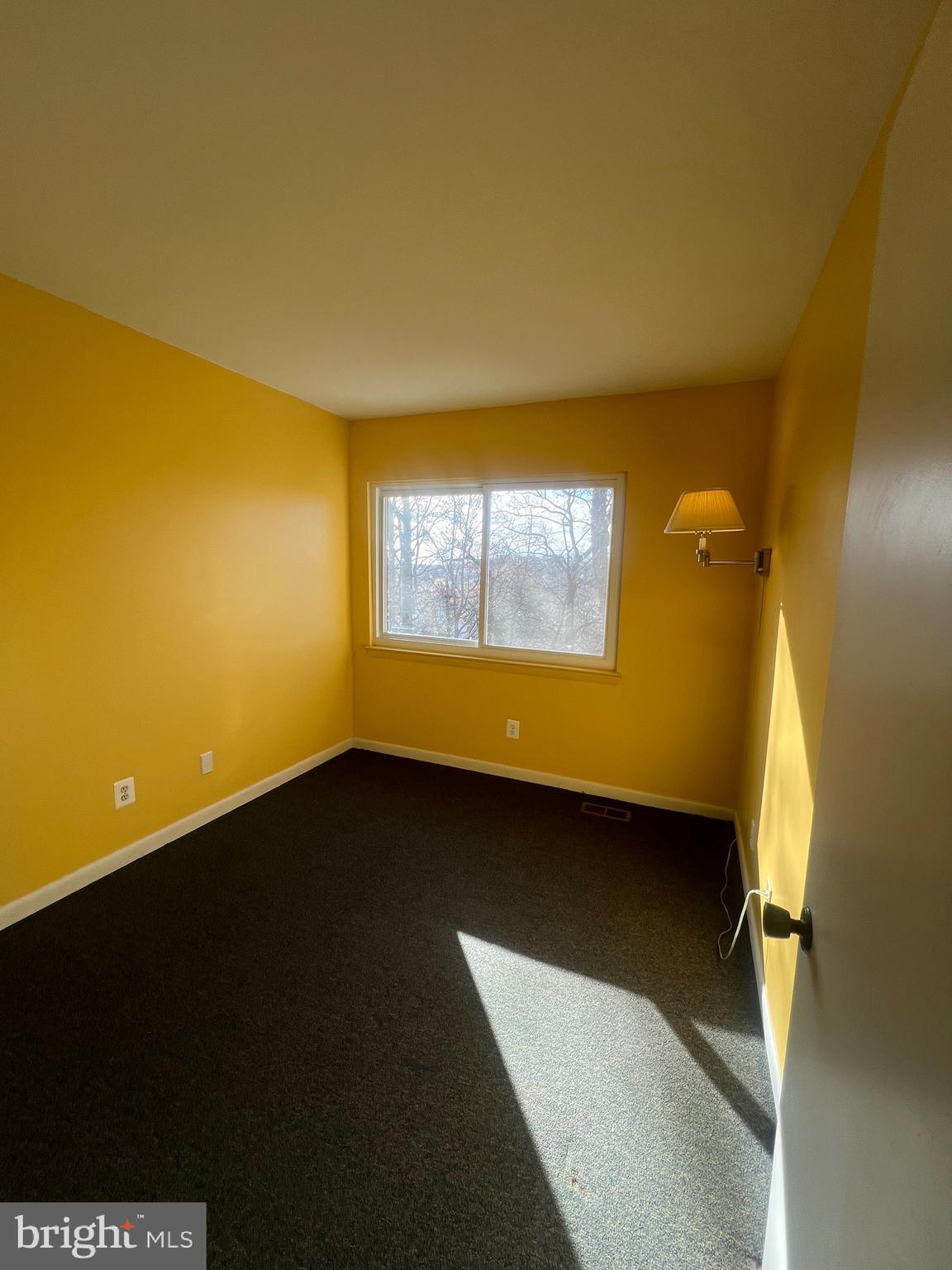 GLEN ORA - Residential