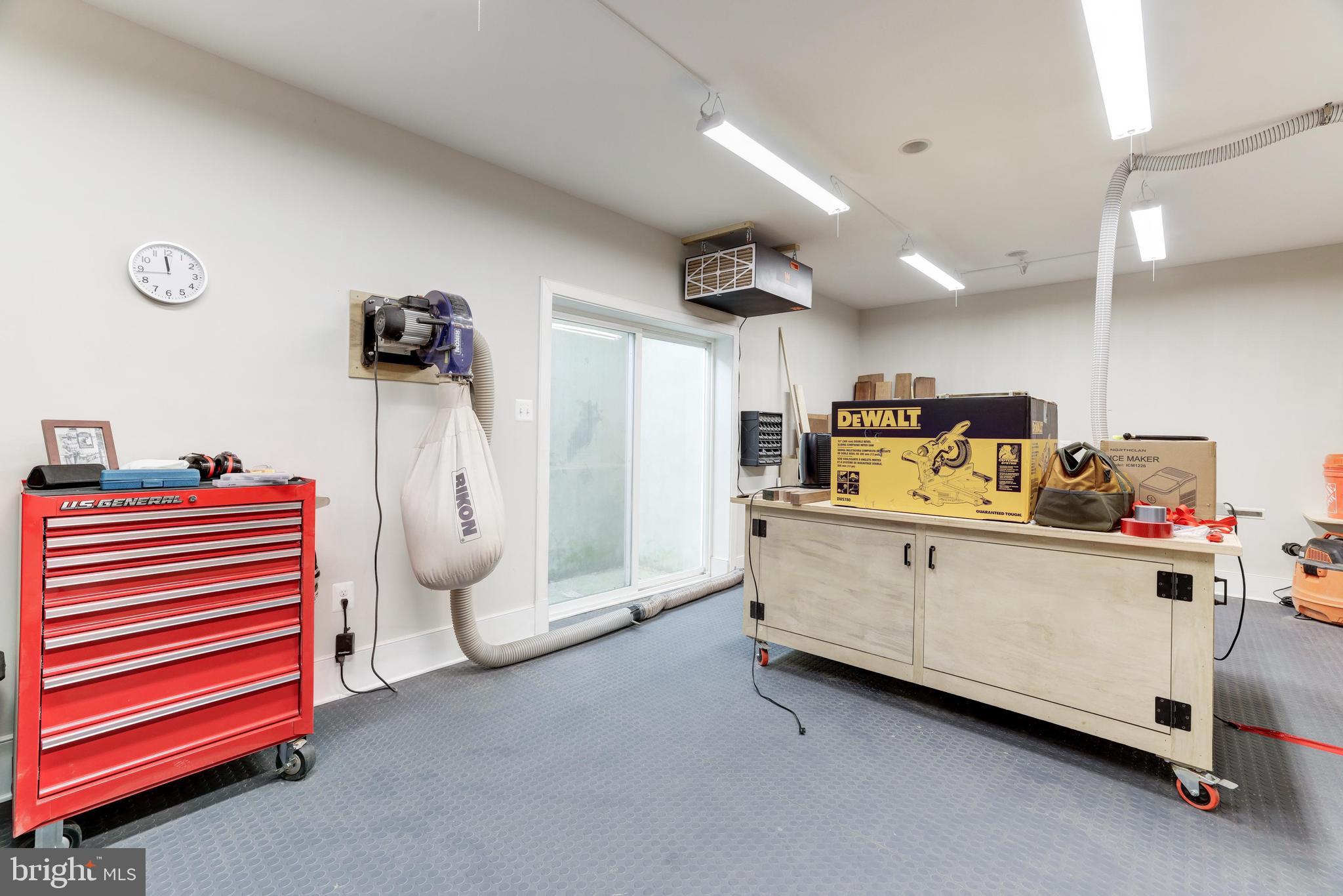 WEST MC LEAN - Residential