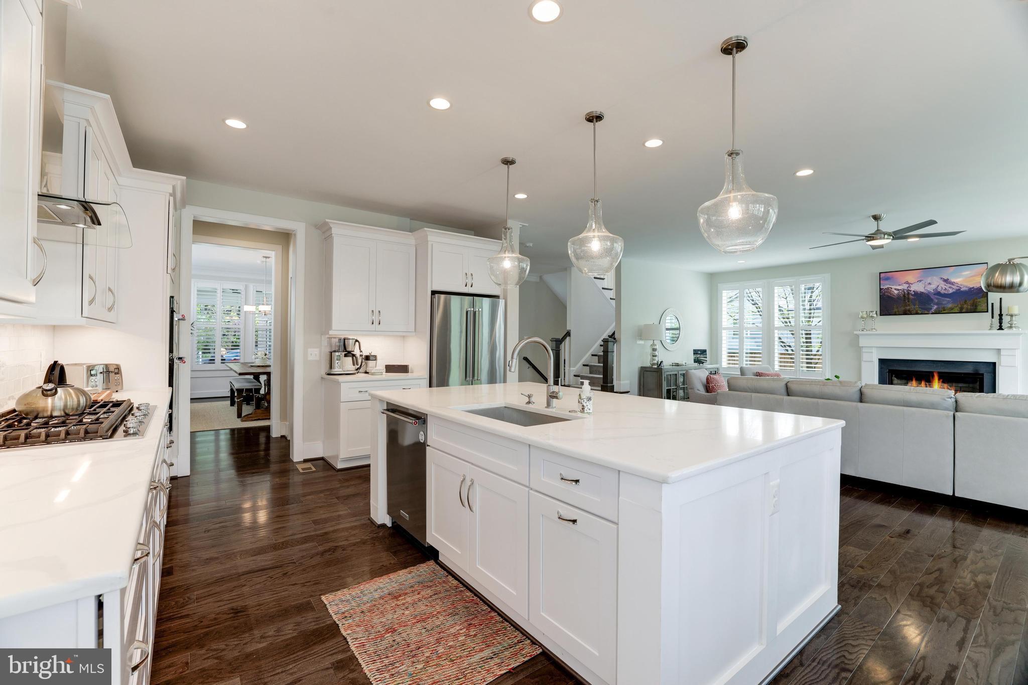 WEST MC LEAN - Residential