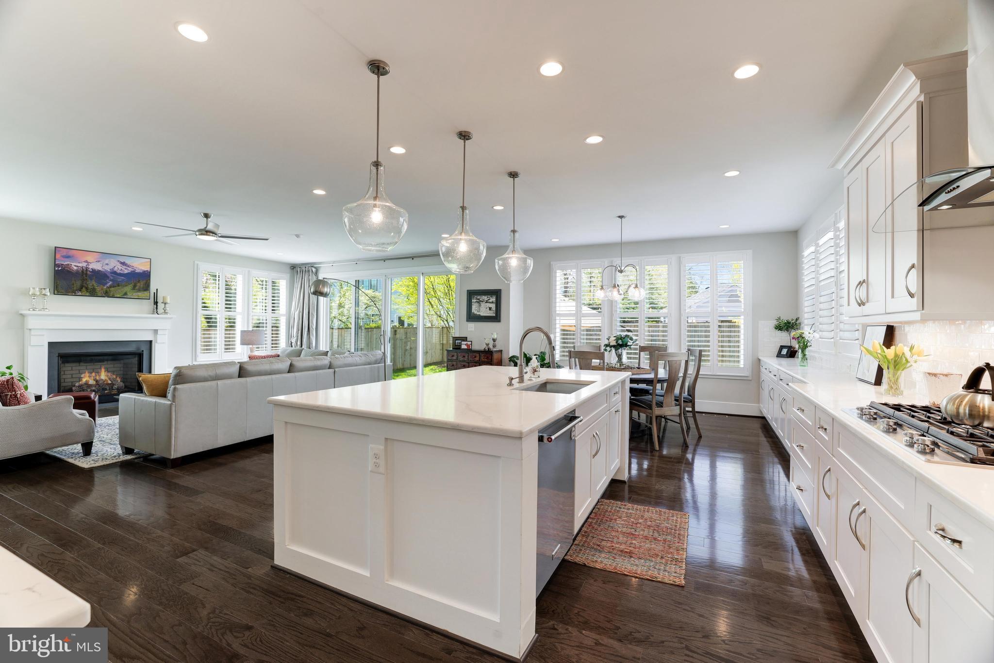 WEST MC LEAN - Residential