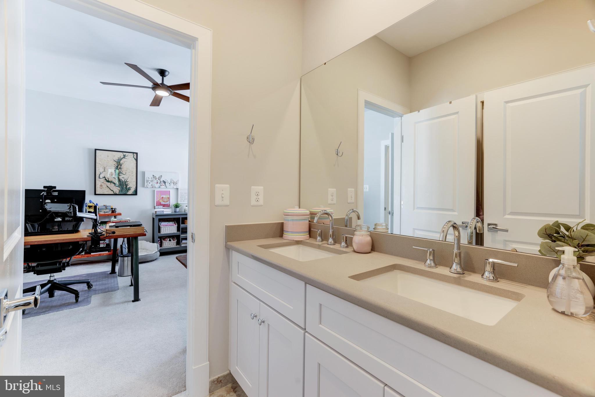 WEST MC LEAN - Residential