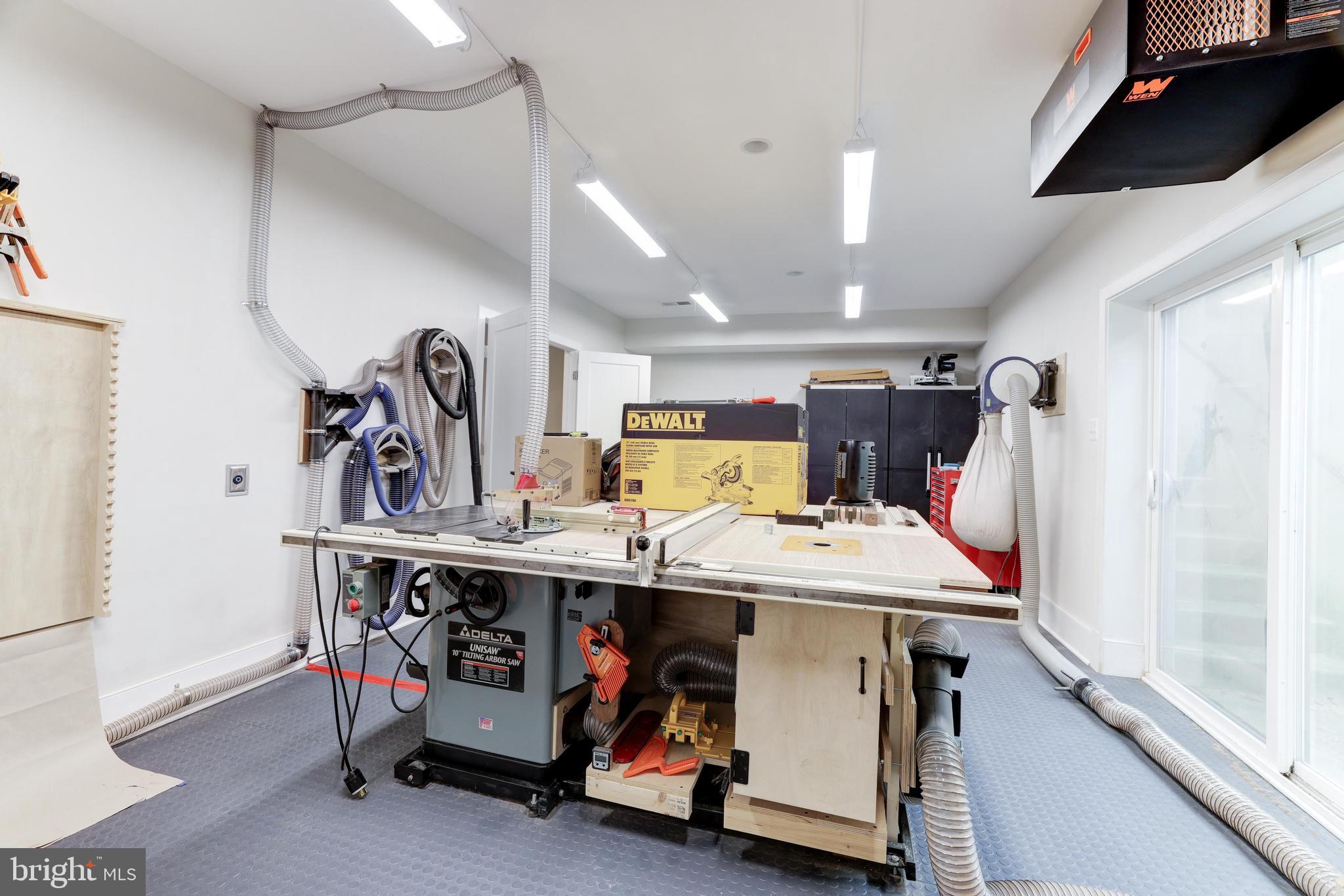 WEST MC LEAN - Residential