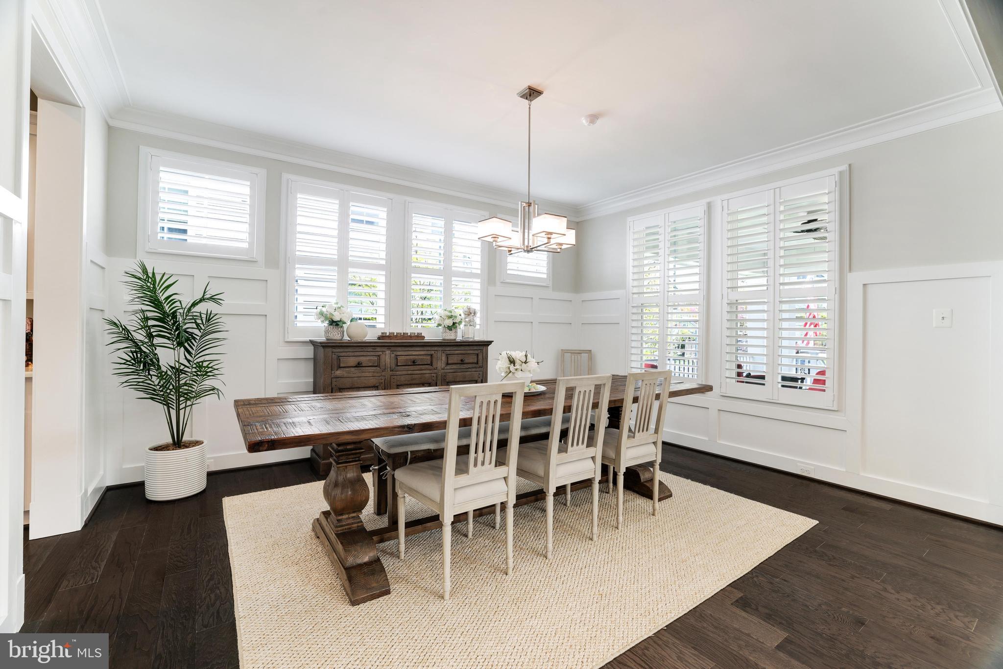 WEST MC LEAN - Residential