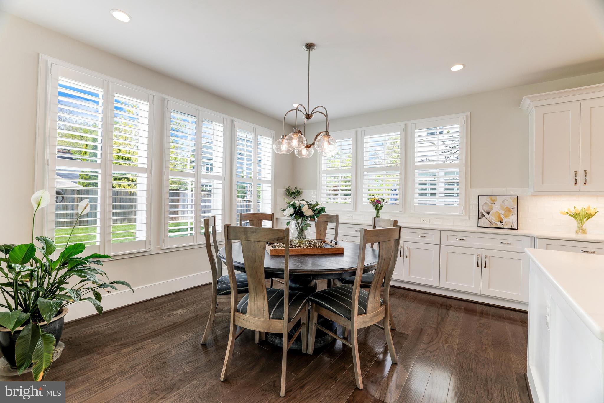 WEST MC LEAN - Residential