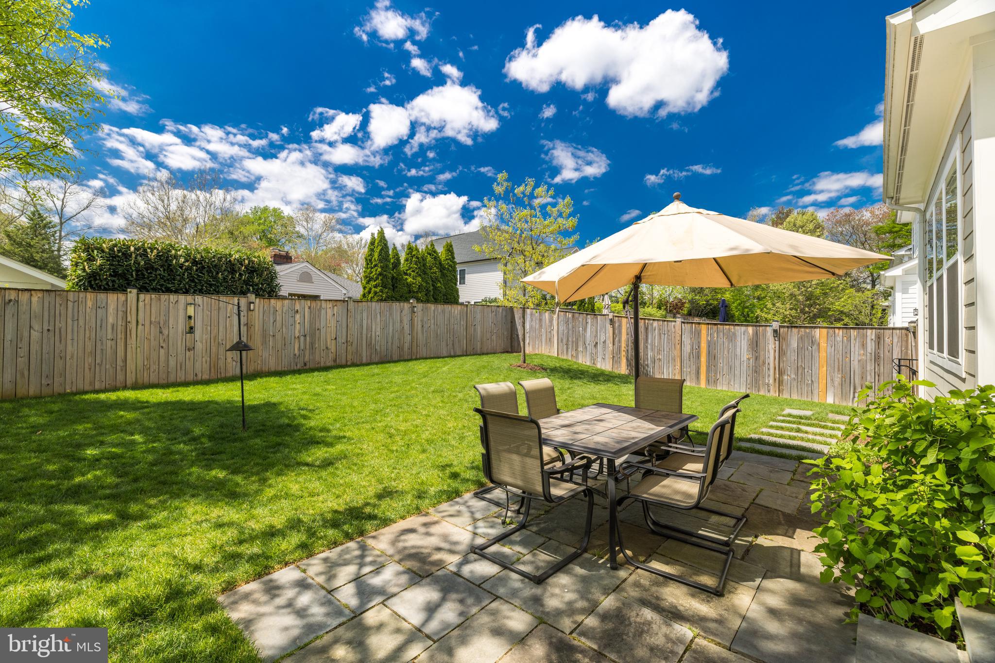 WEST MC LEAN - Residential