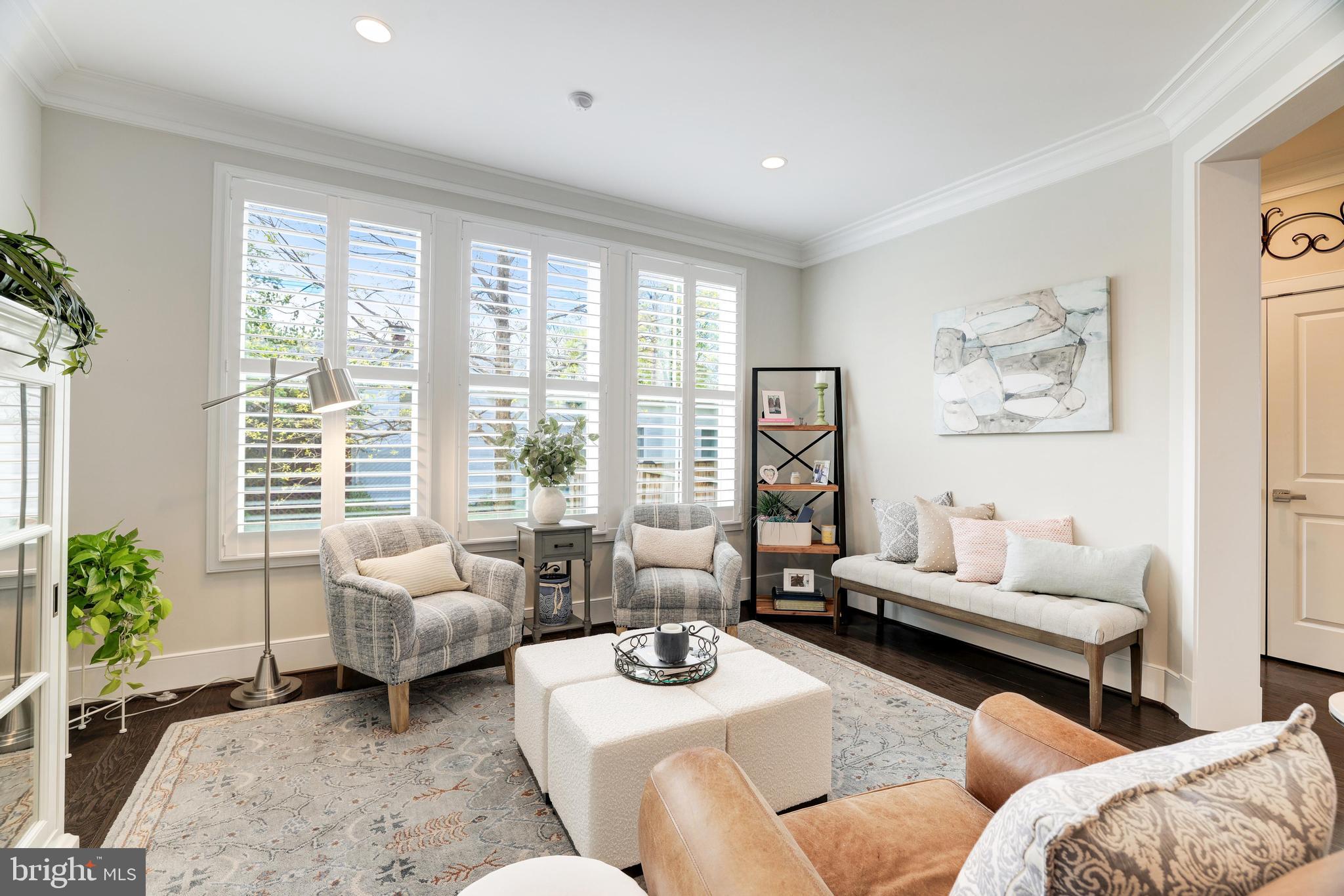 WEST MC LEAN - Residential