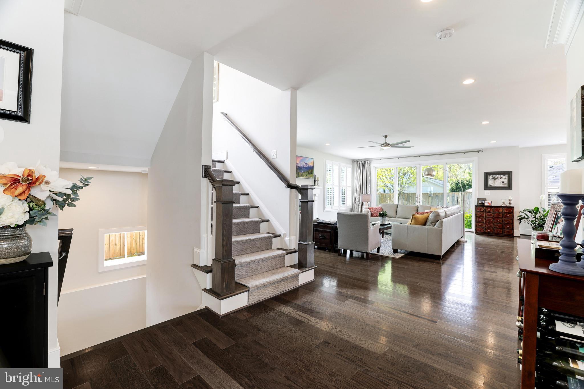 WEST MC LEAN - Residential