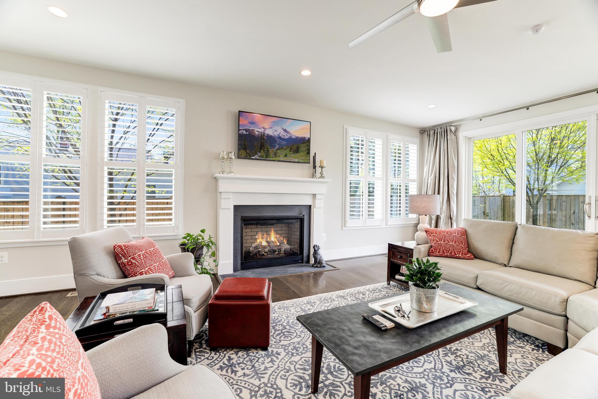 WEST MC LEAN - Residential