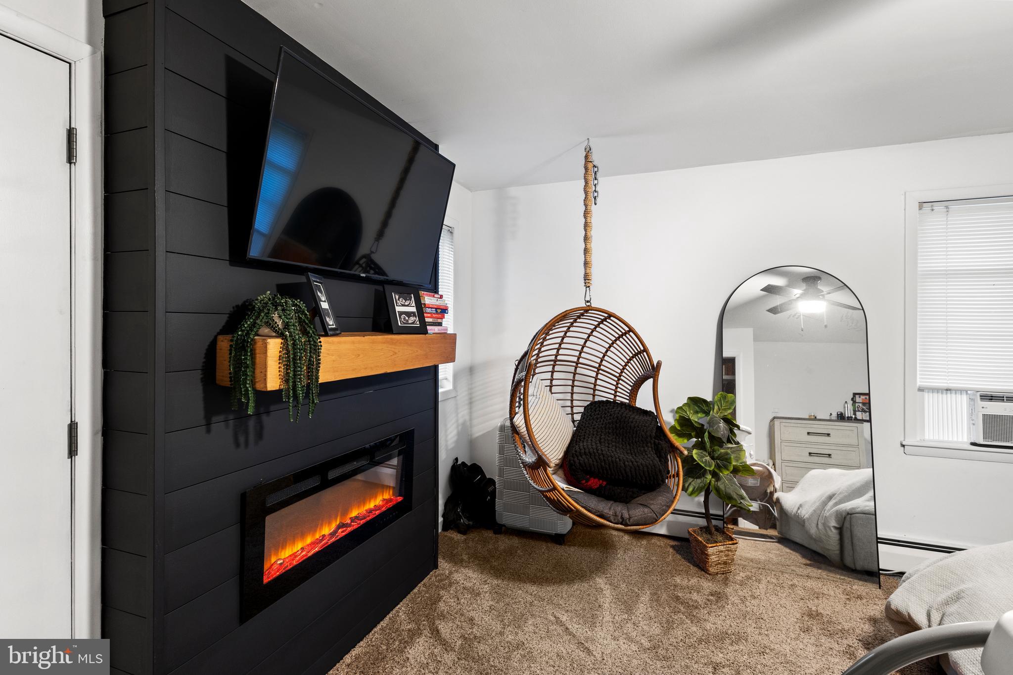 FEASTERVILLE - Residential