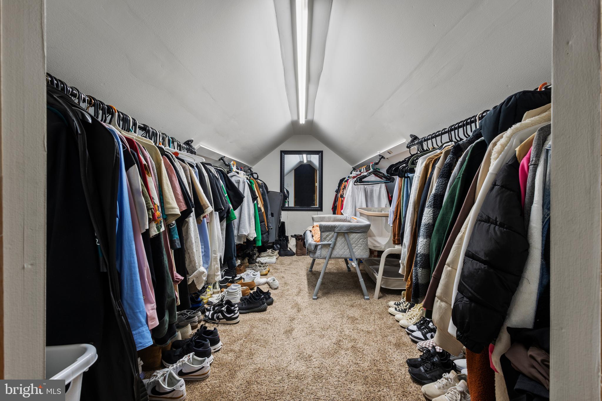 FEASTERVILLE - Residential