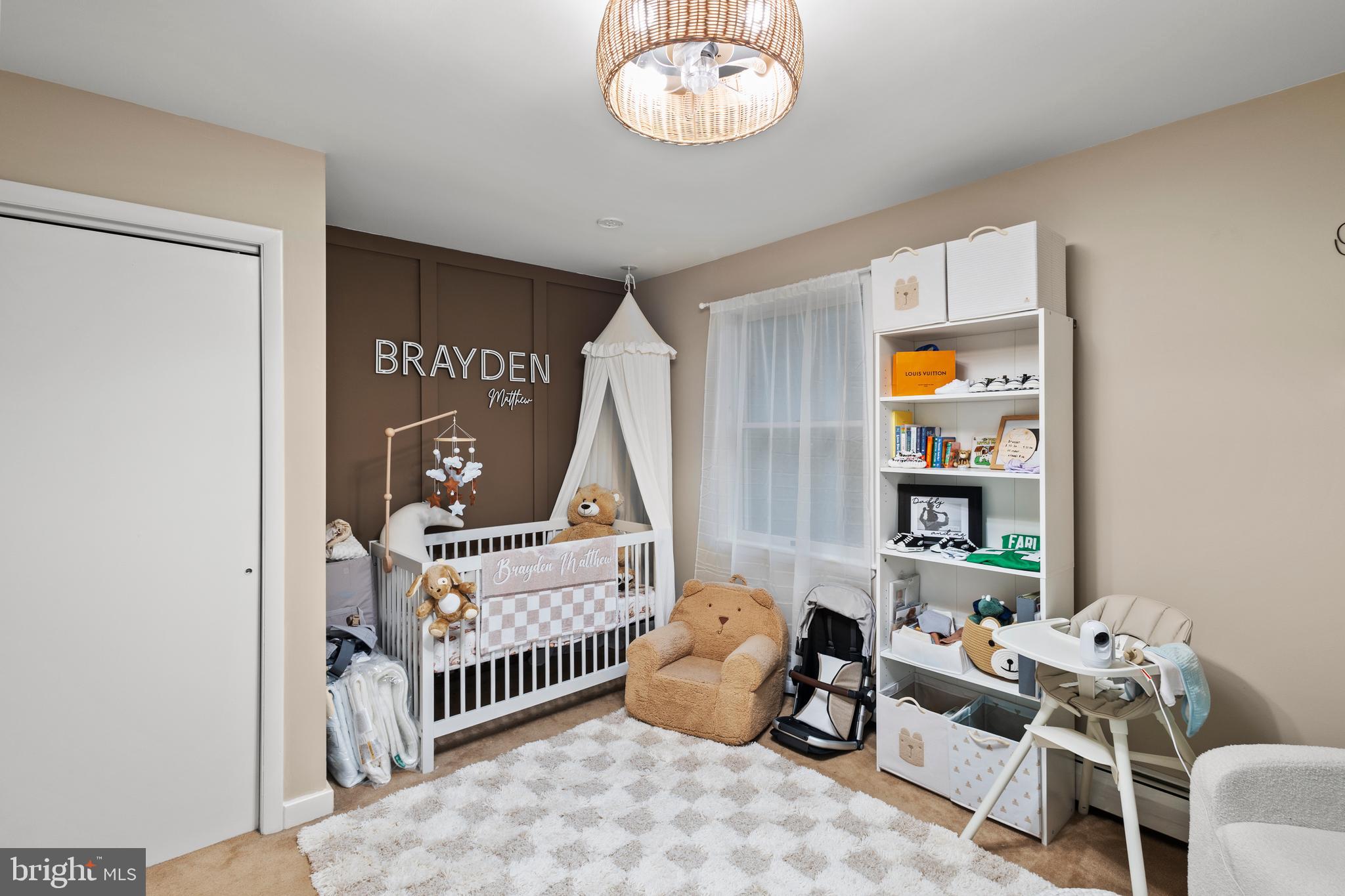 FEASTERVILLE - Residential