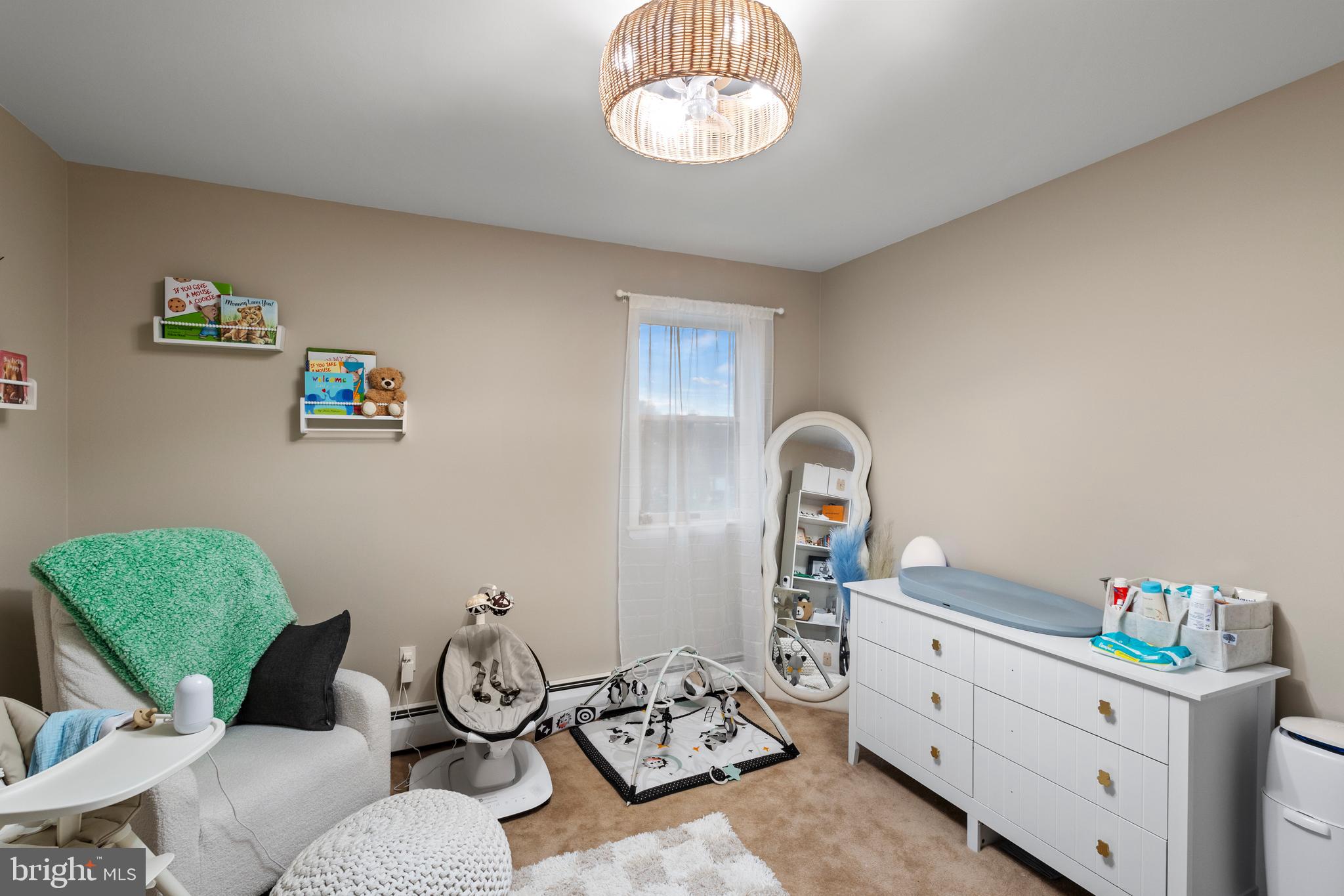 FEASTERVILLE - Residential