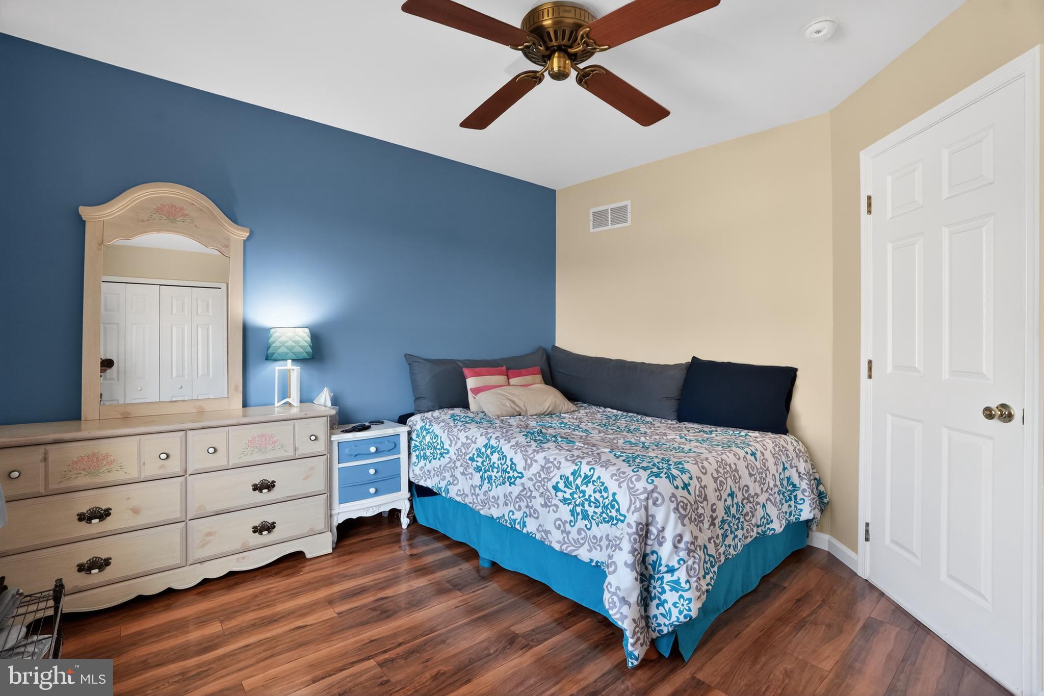 GRAY ACRES - Residential