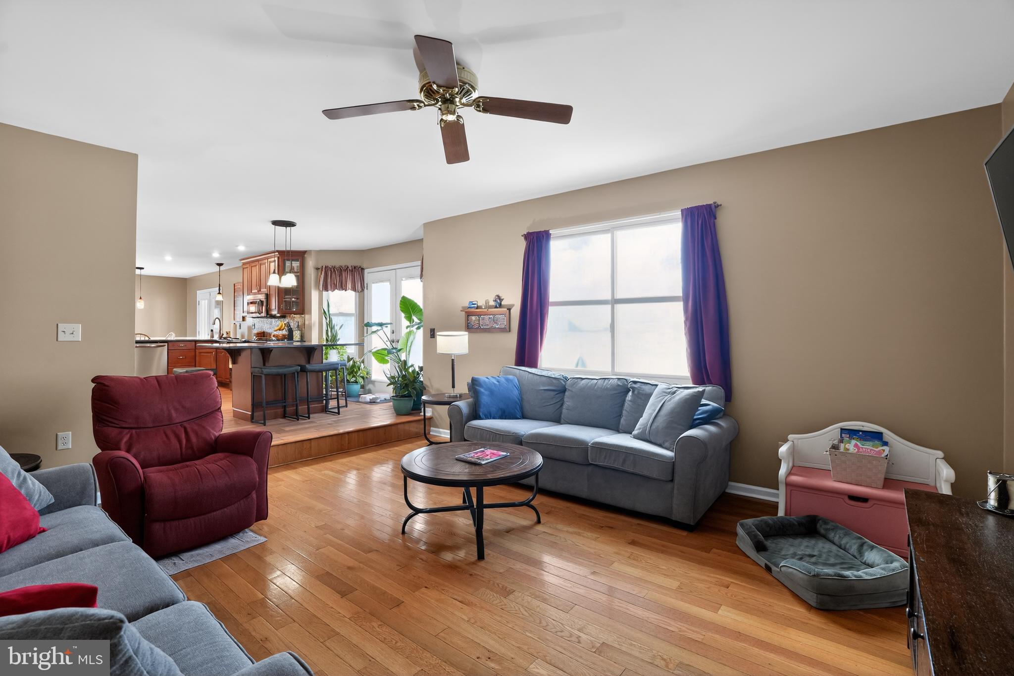 GRAY ACRES - Residential