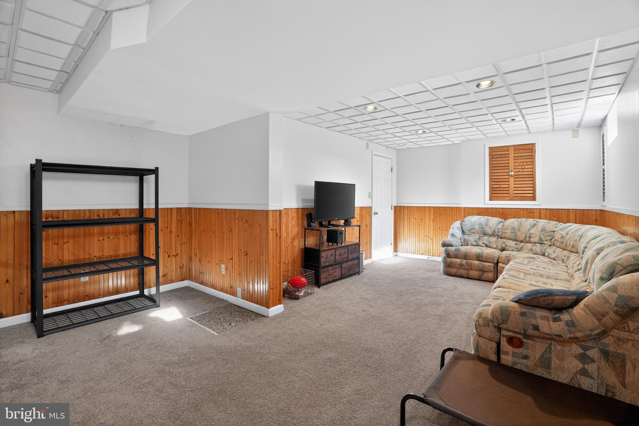 GRAY ACRES - Residential