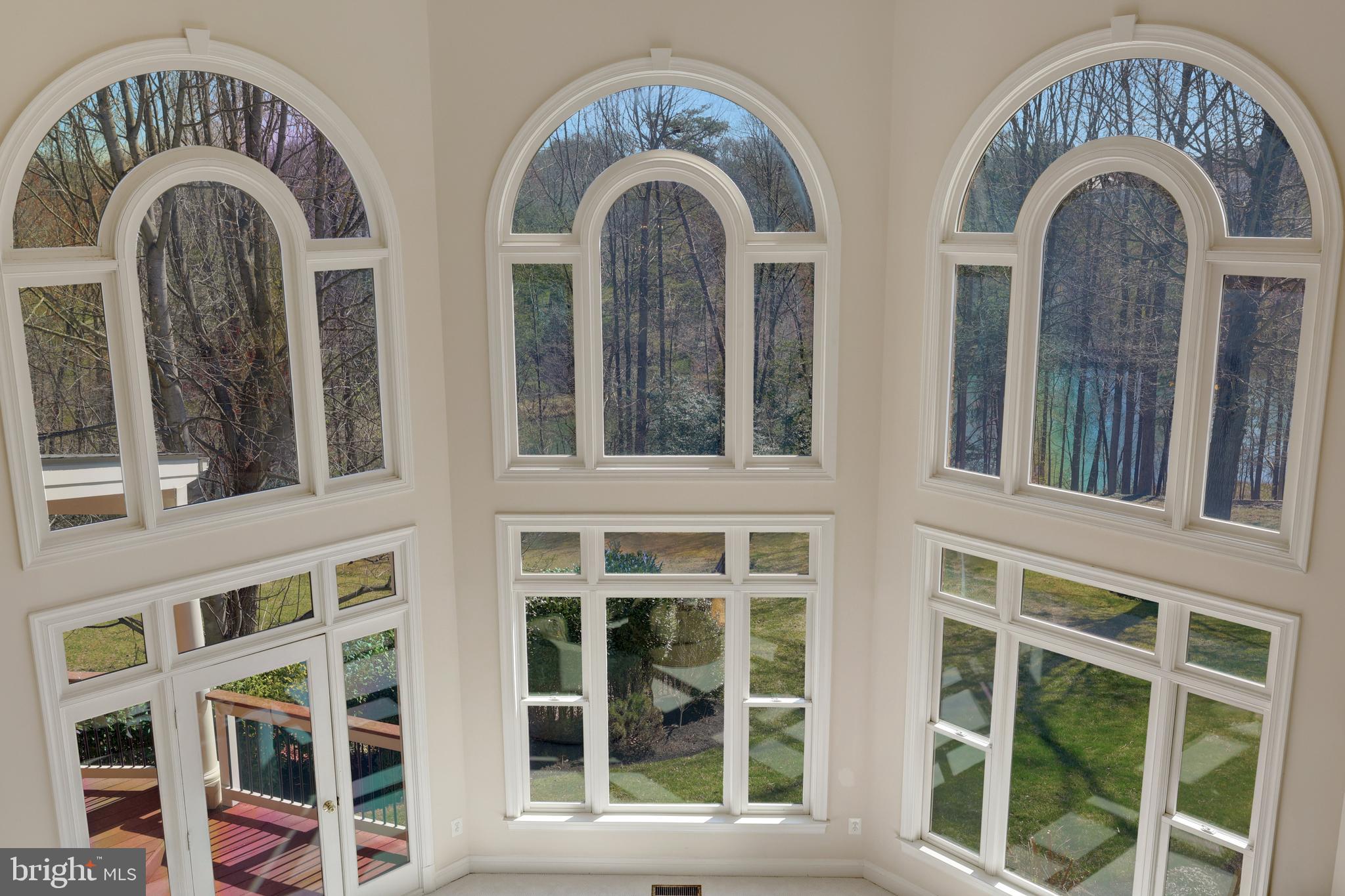 TIMBERLAKE ESTATES - Residential